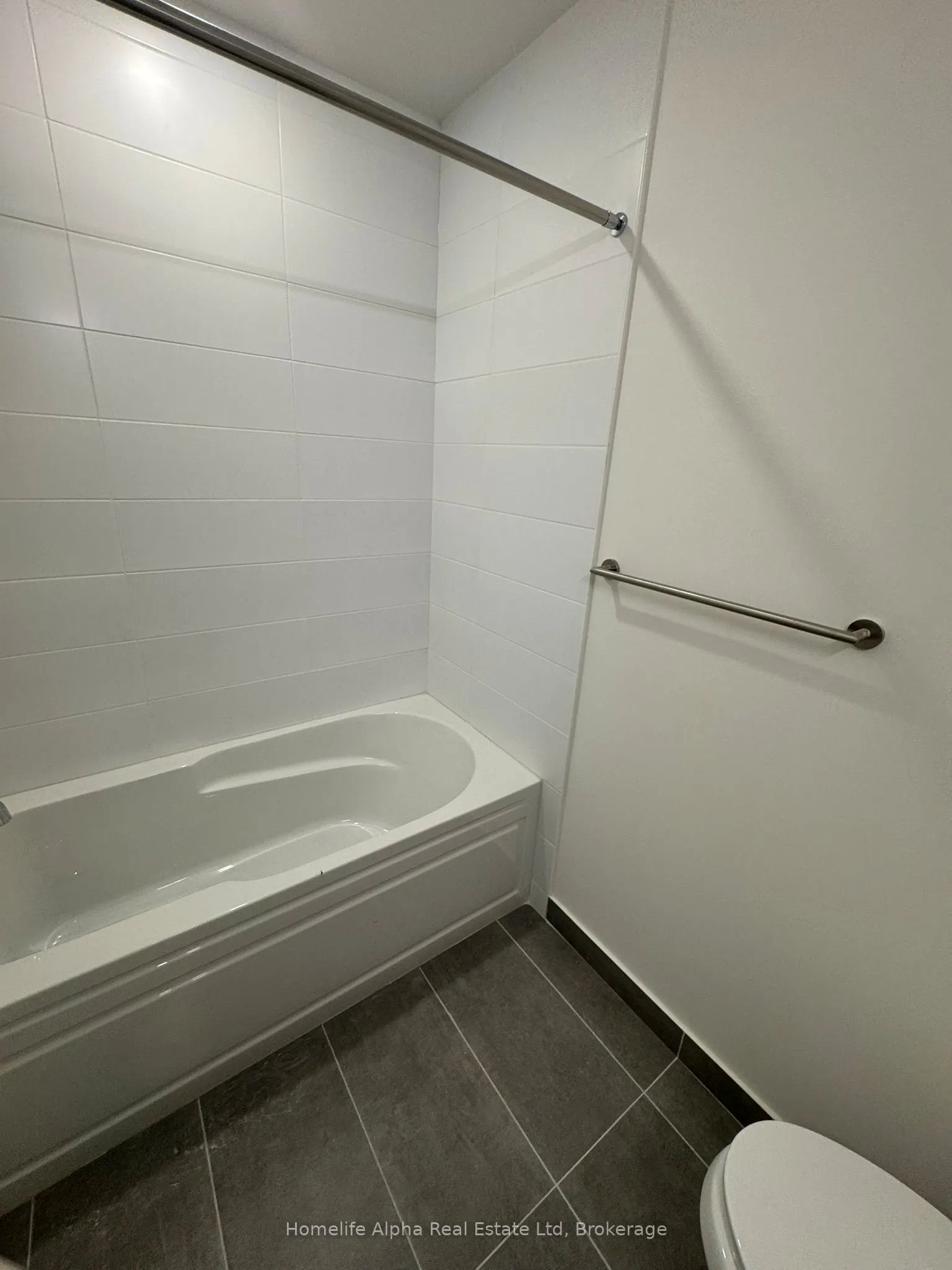 3260 Sheppard Avenue E, #202
