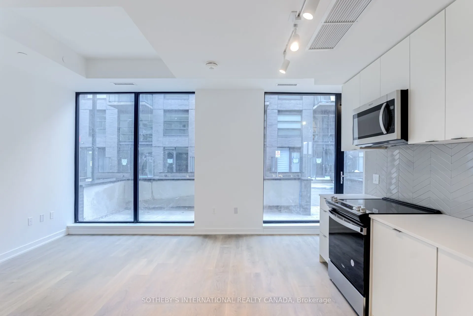 1612 Charles Street, #139 C