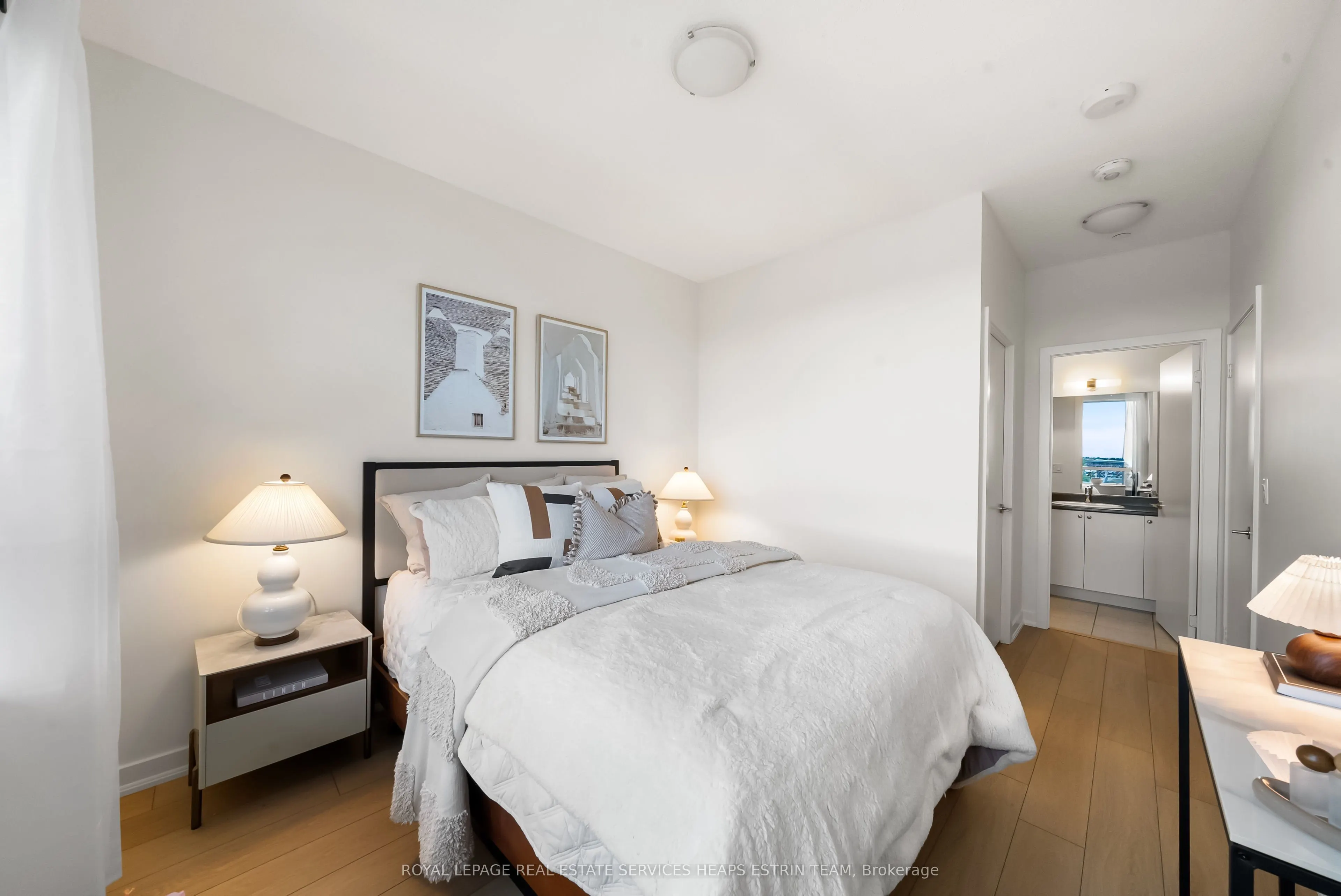 8 Trent Avenue, #1213