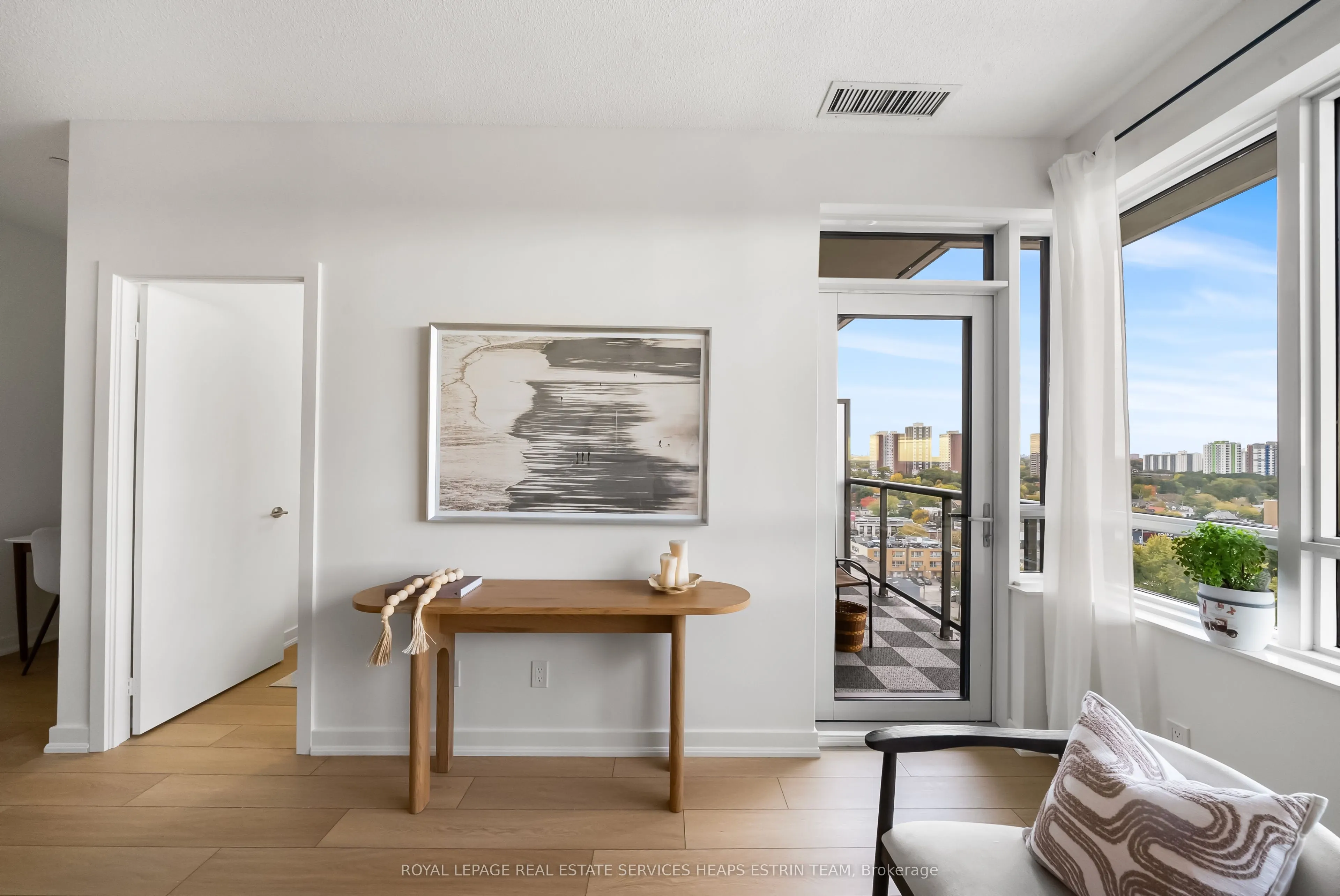 8 Trent Avenue, #1213