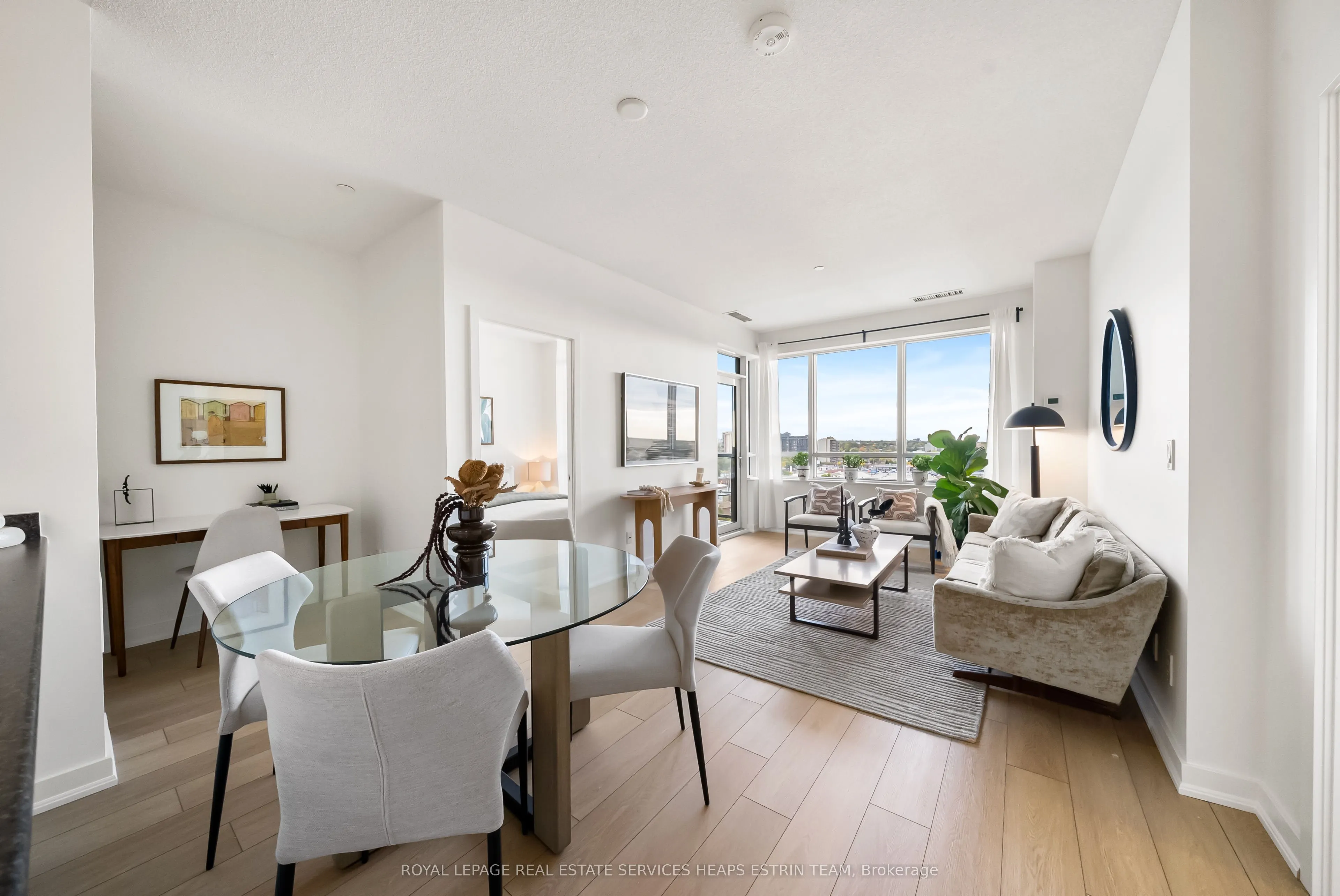 8 Trent Avenue, #1213