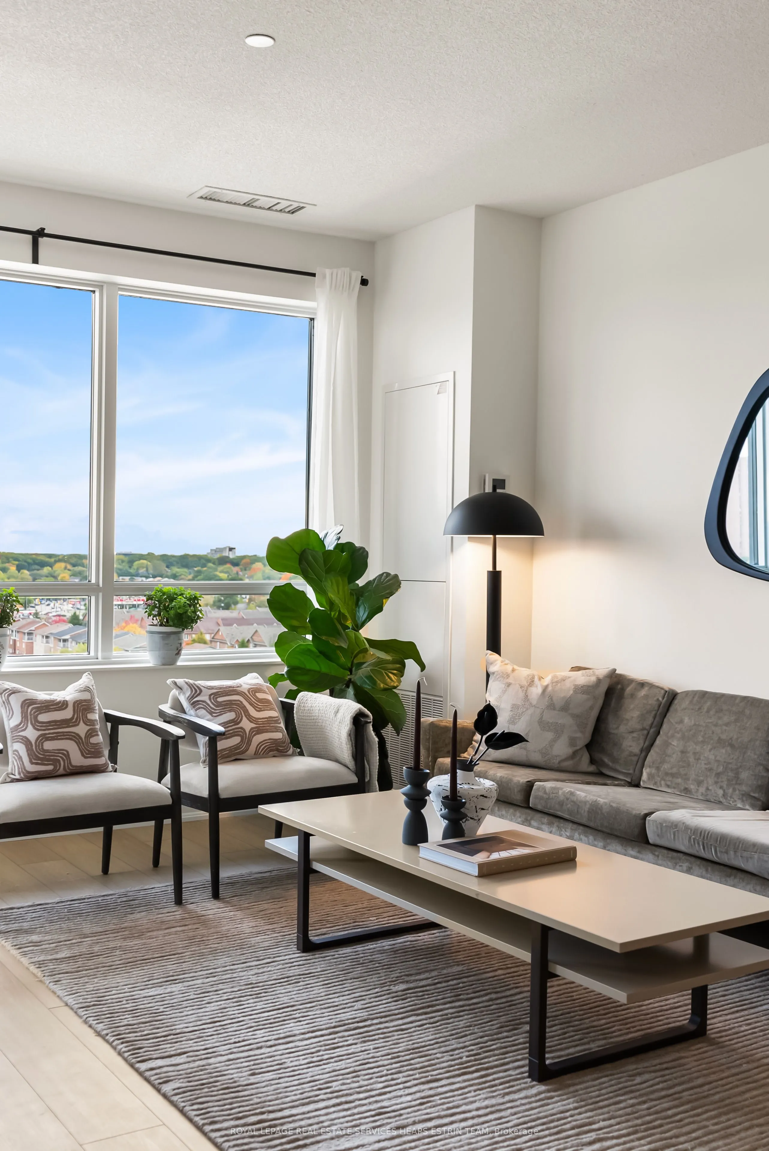 8 Trent Avenue, #1213