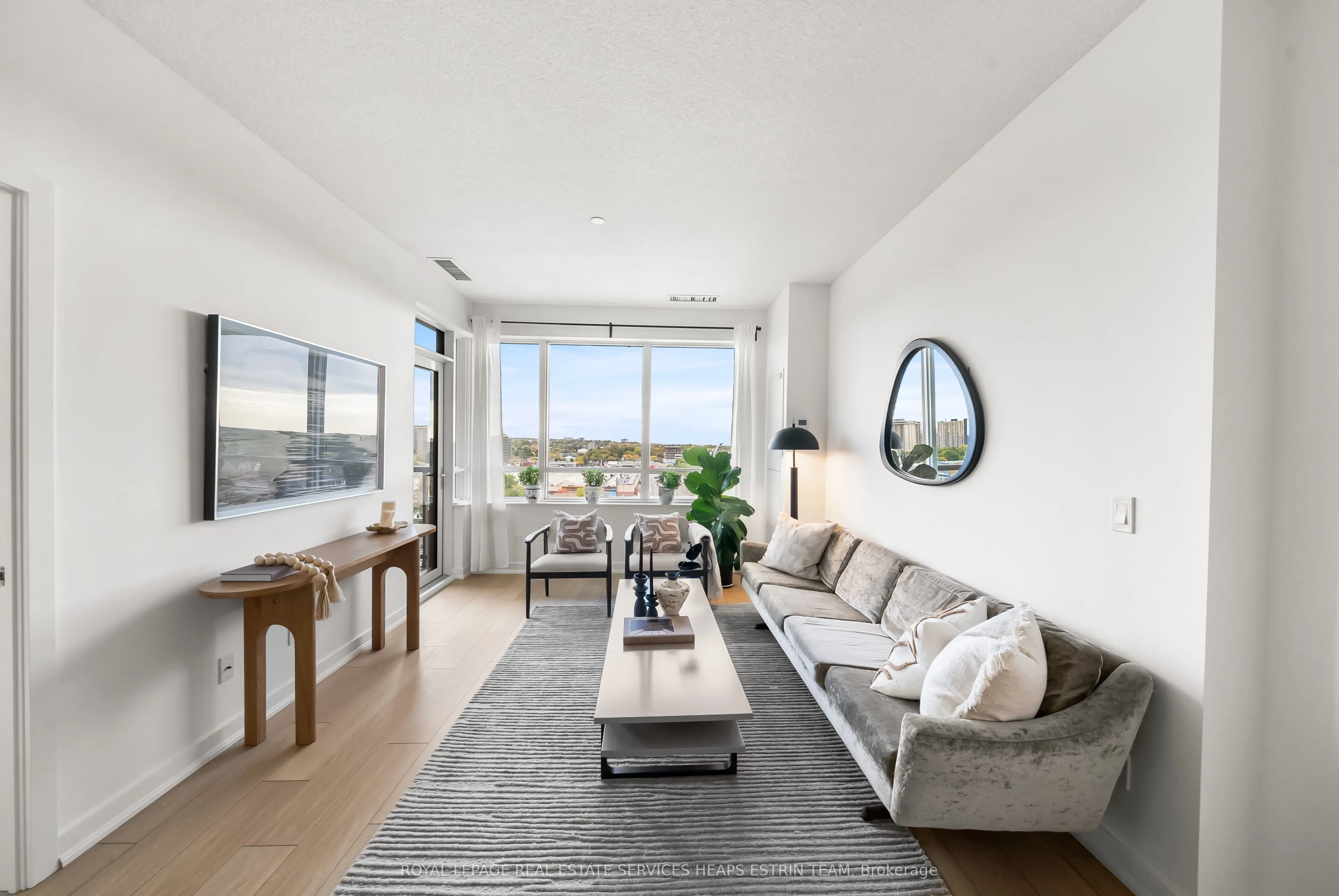 8 Trent Avenue, #1213