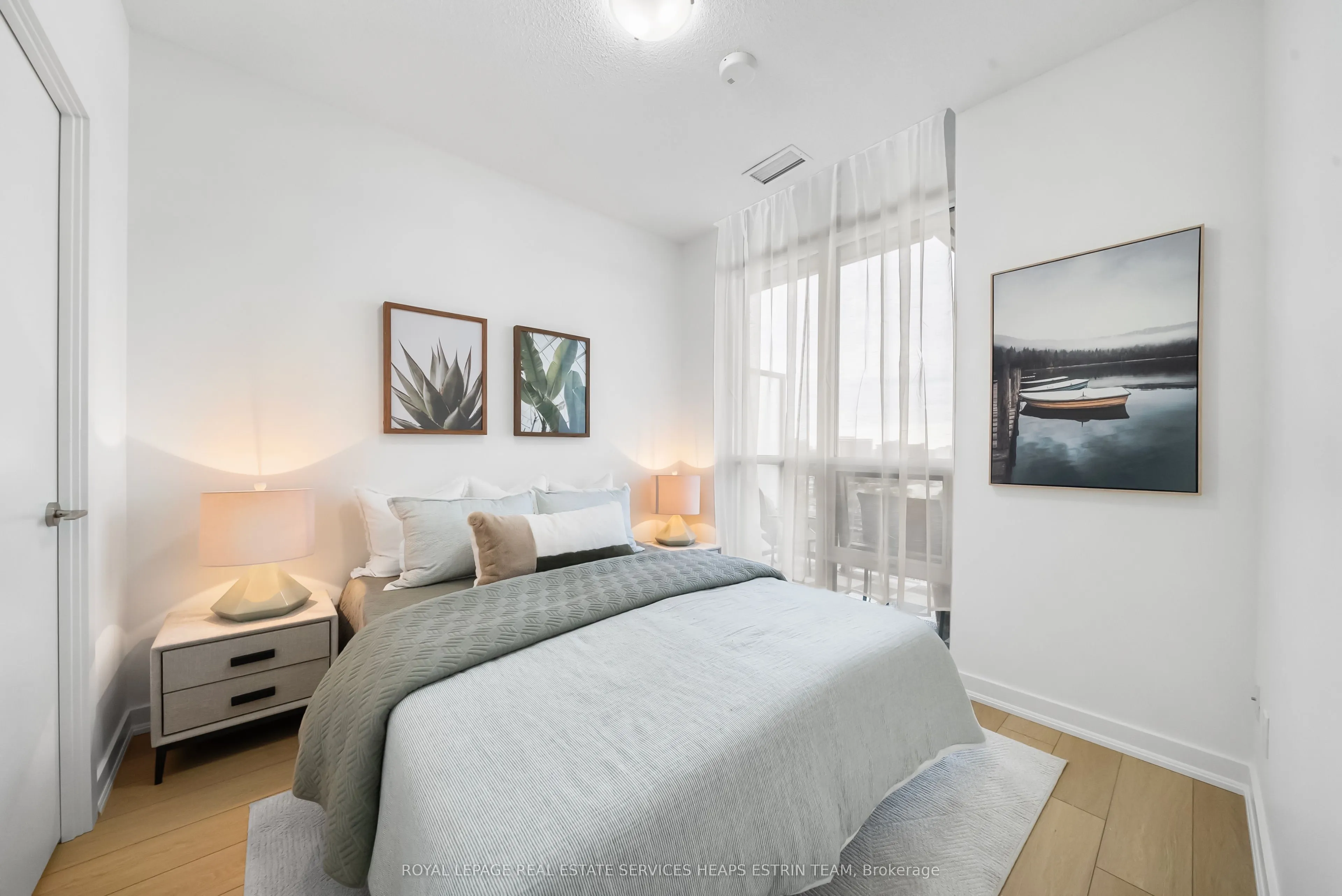 8 Trent Avenue, #1213