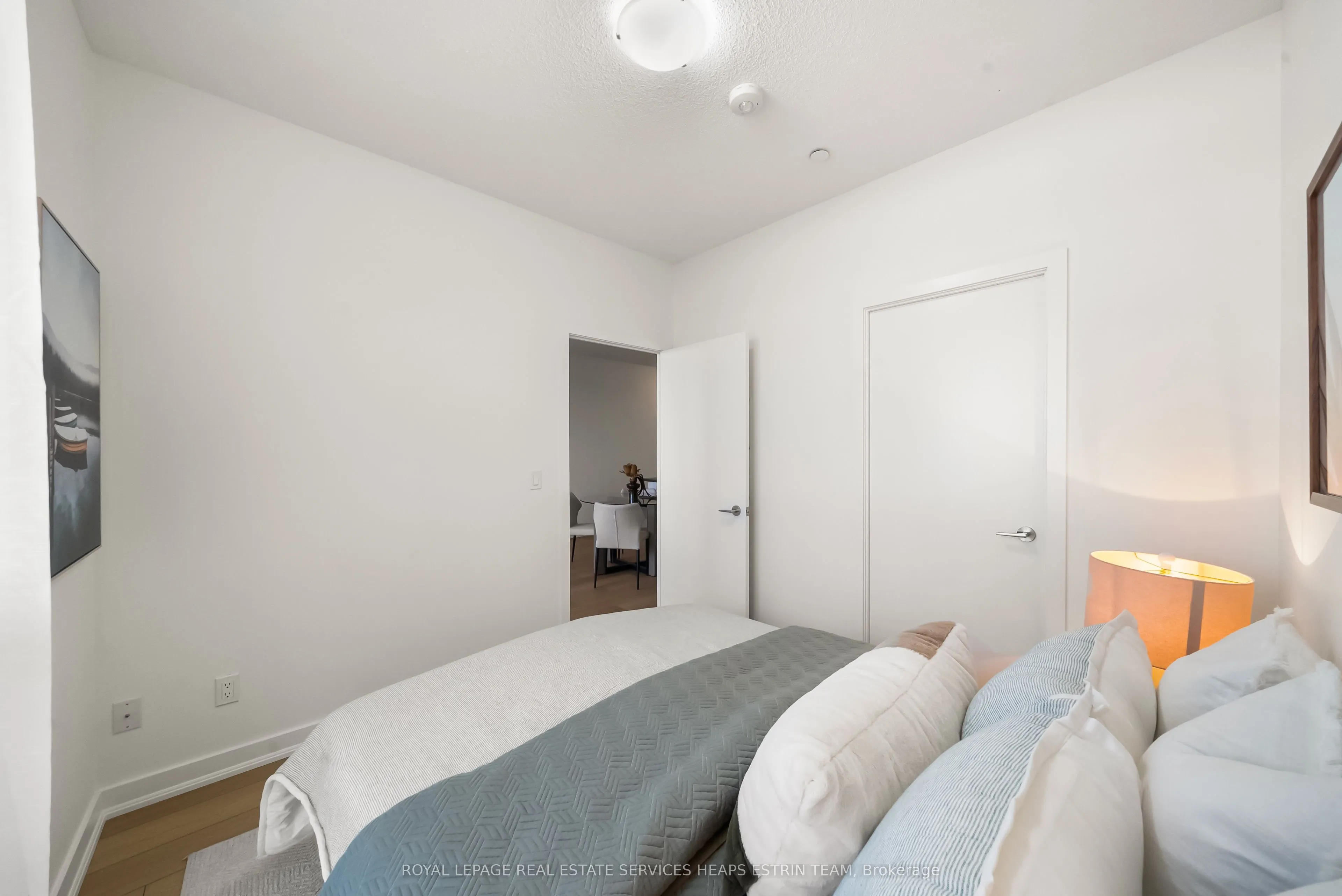 8 Trent Avenue, #1213