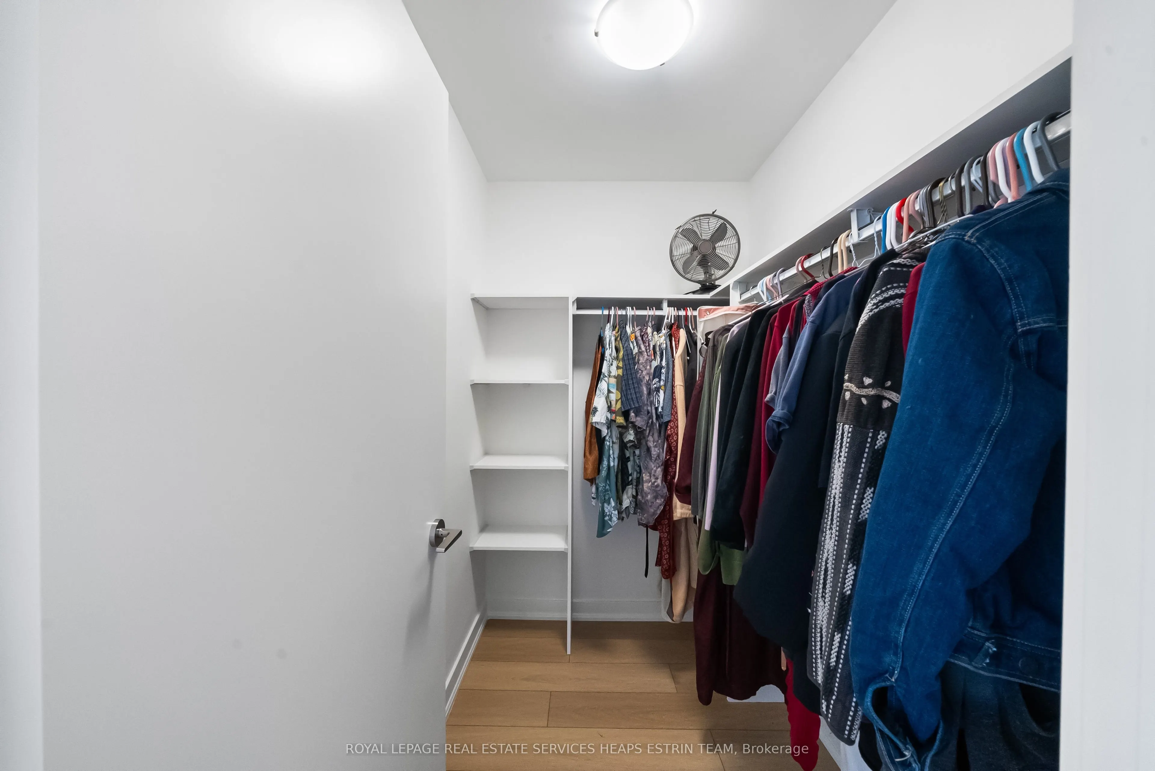 8 Trent Avenue, #1213