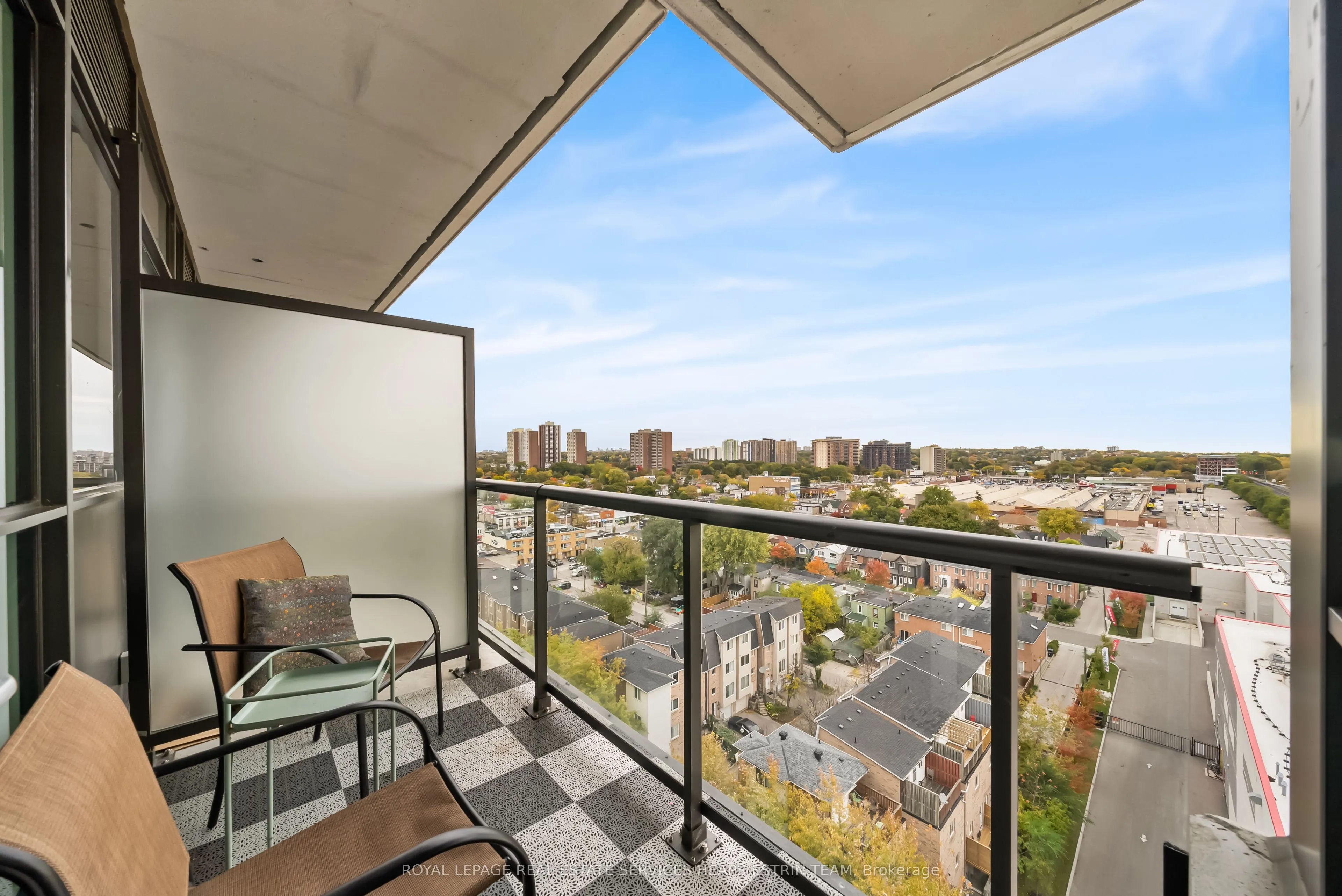 8 Trent Avenue, #1213