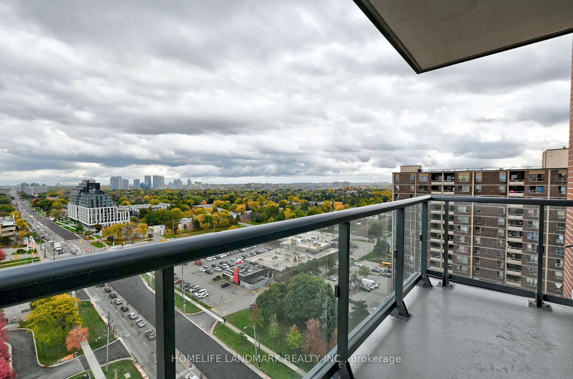 3270 Sheppard Avenue E, #1522
