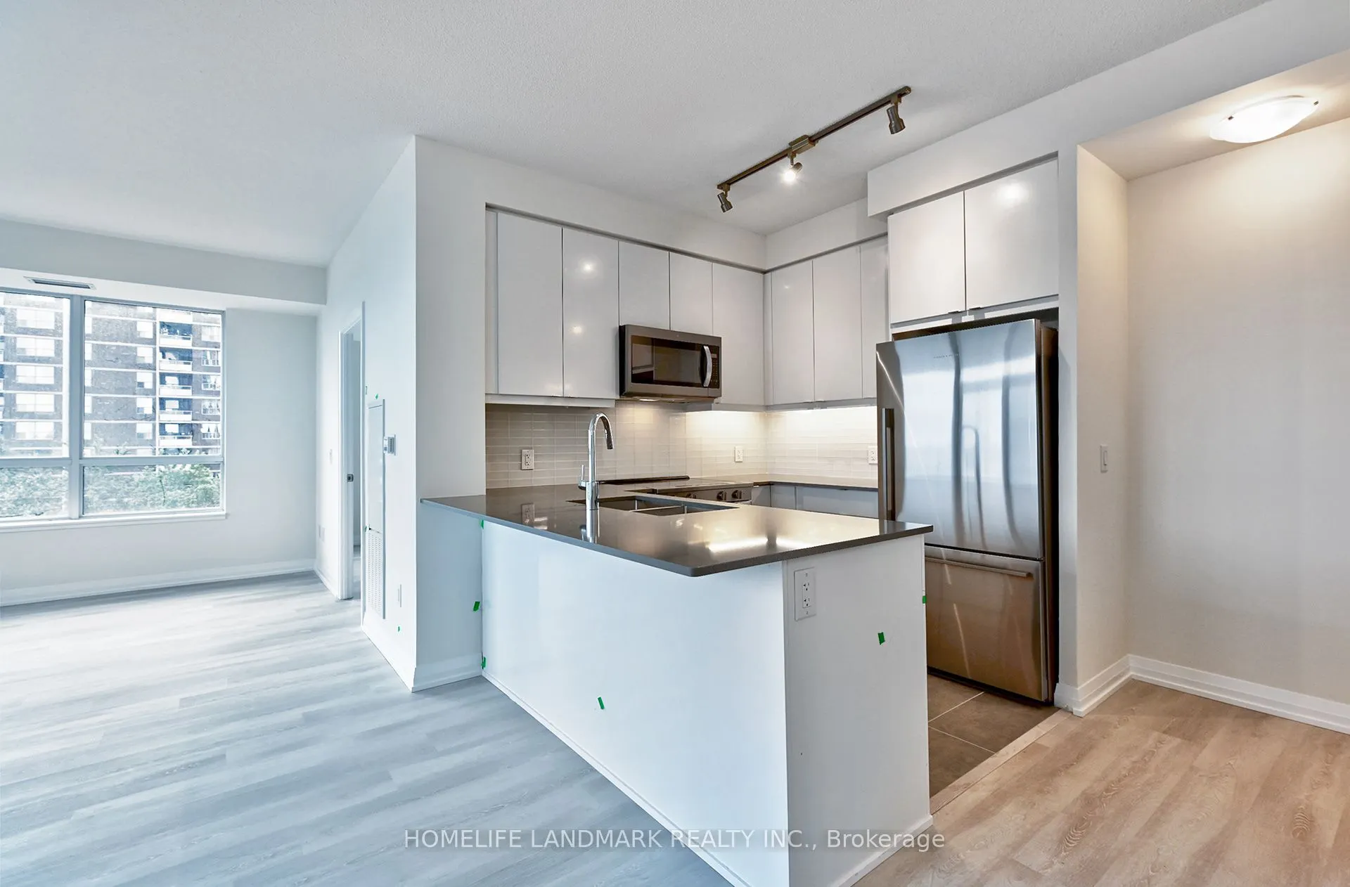 3270 Sheppard Avenue E, #722
