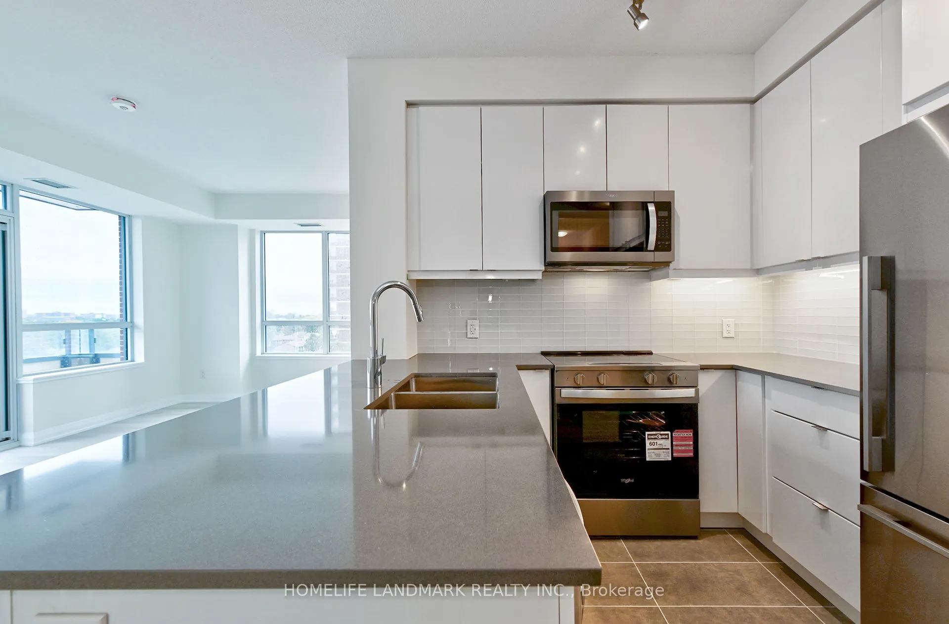 3270 Sheppard Avenue E, #722
