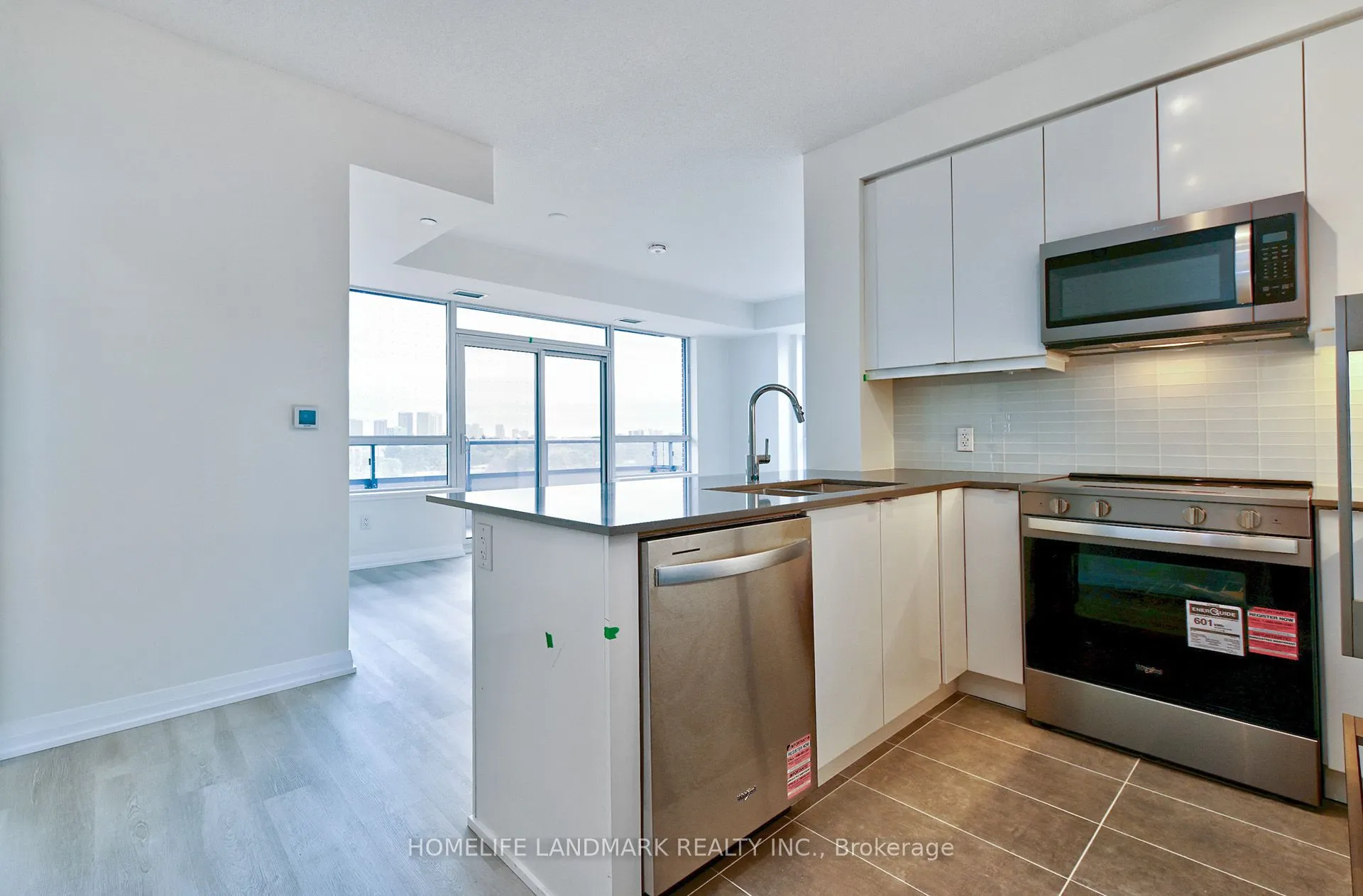 3270 Sheppard Avenue E, #722