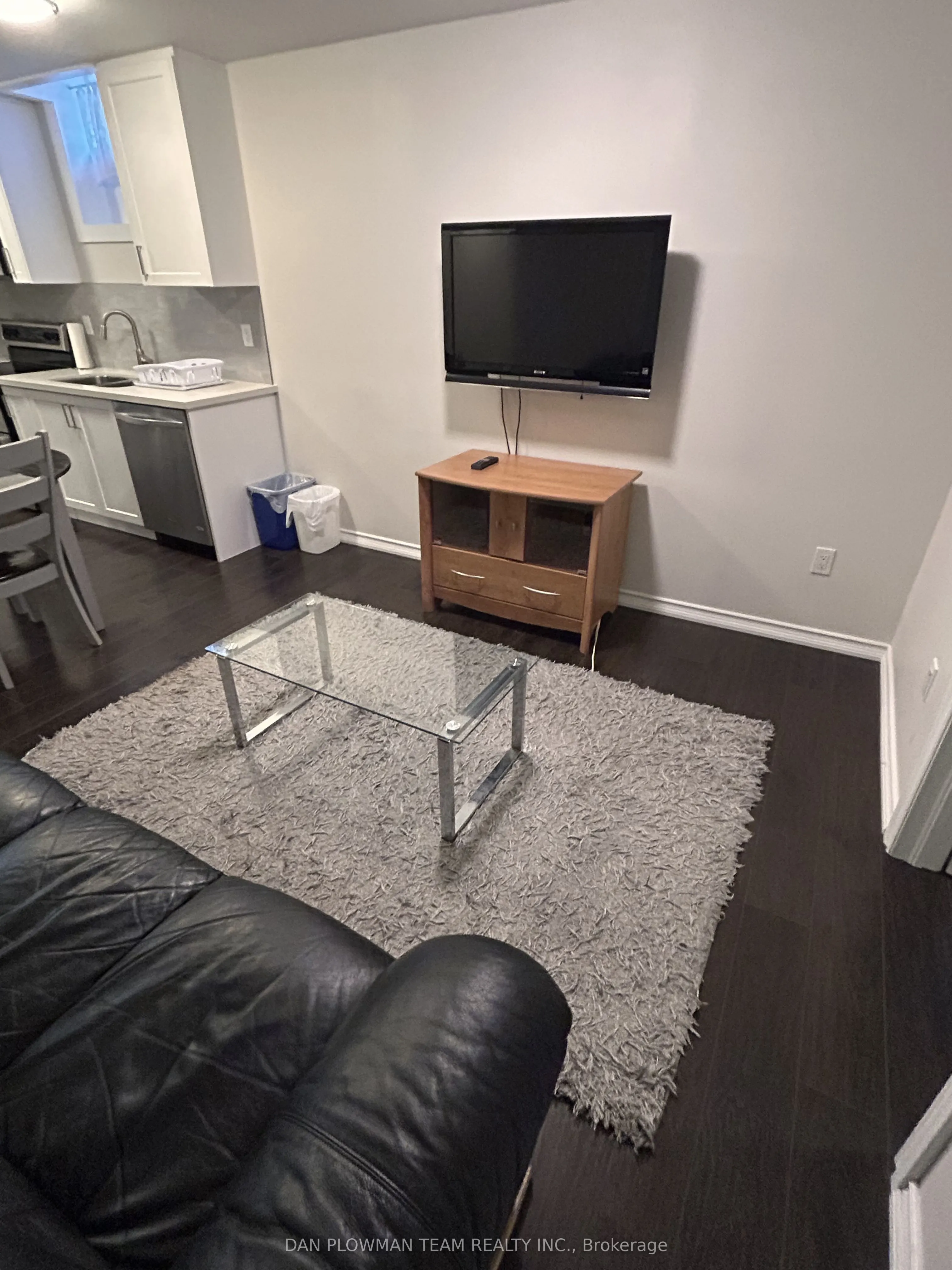 28 Sheldon Drive, #Basement