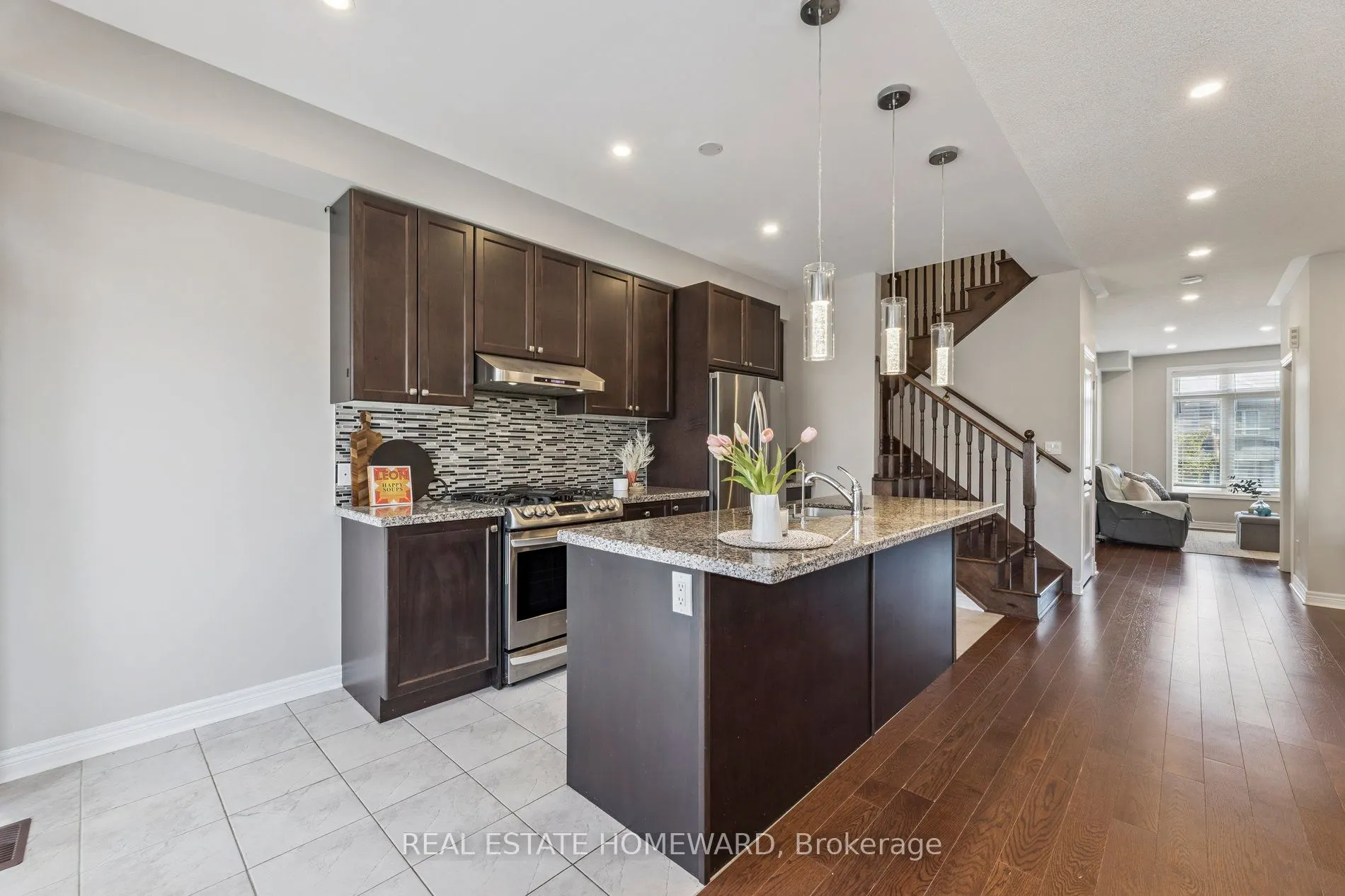 2612 Cerise Manor