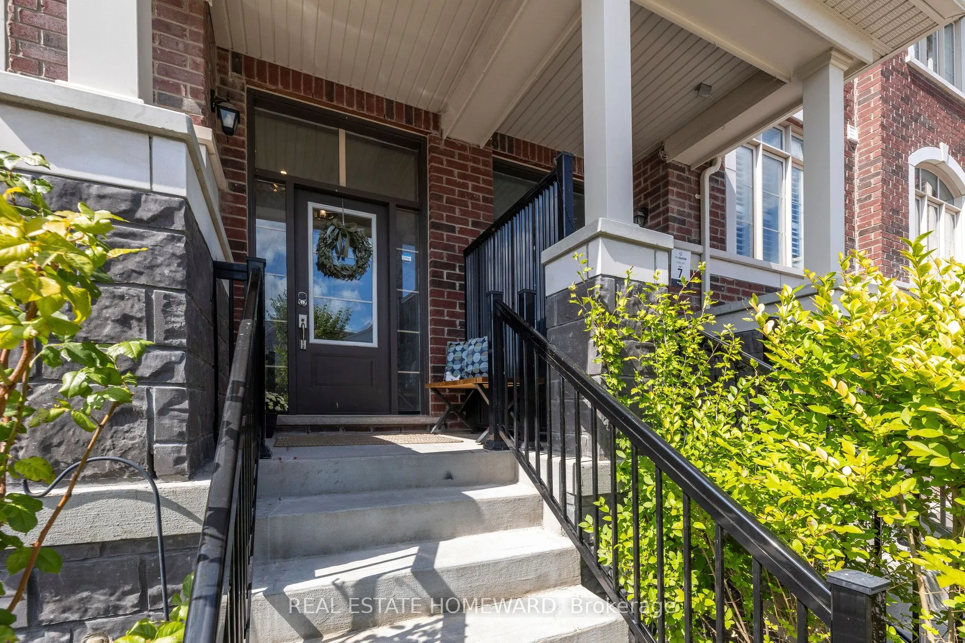 2612 Cerise Manor
