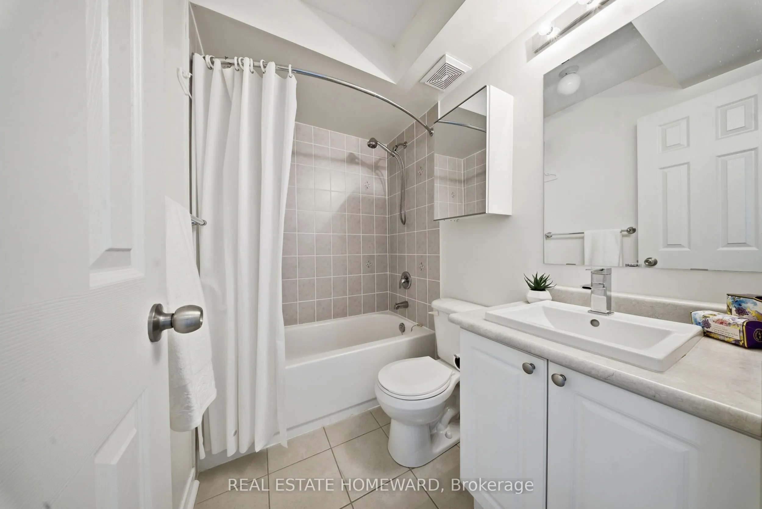 4707 Kingston Road, #20