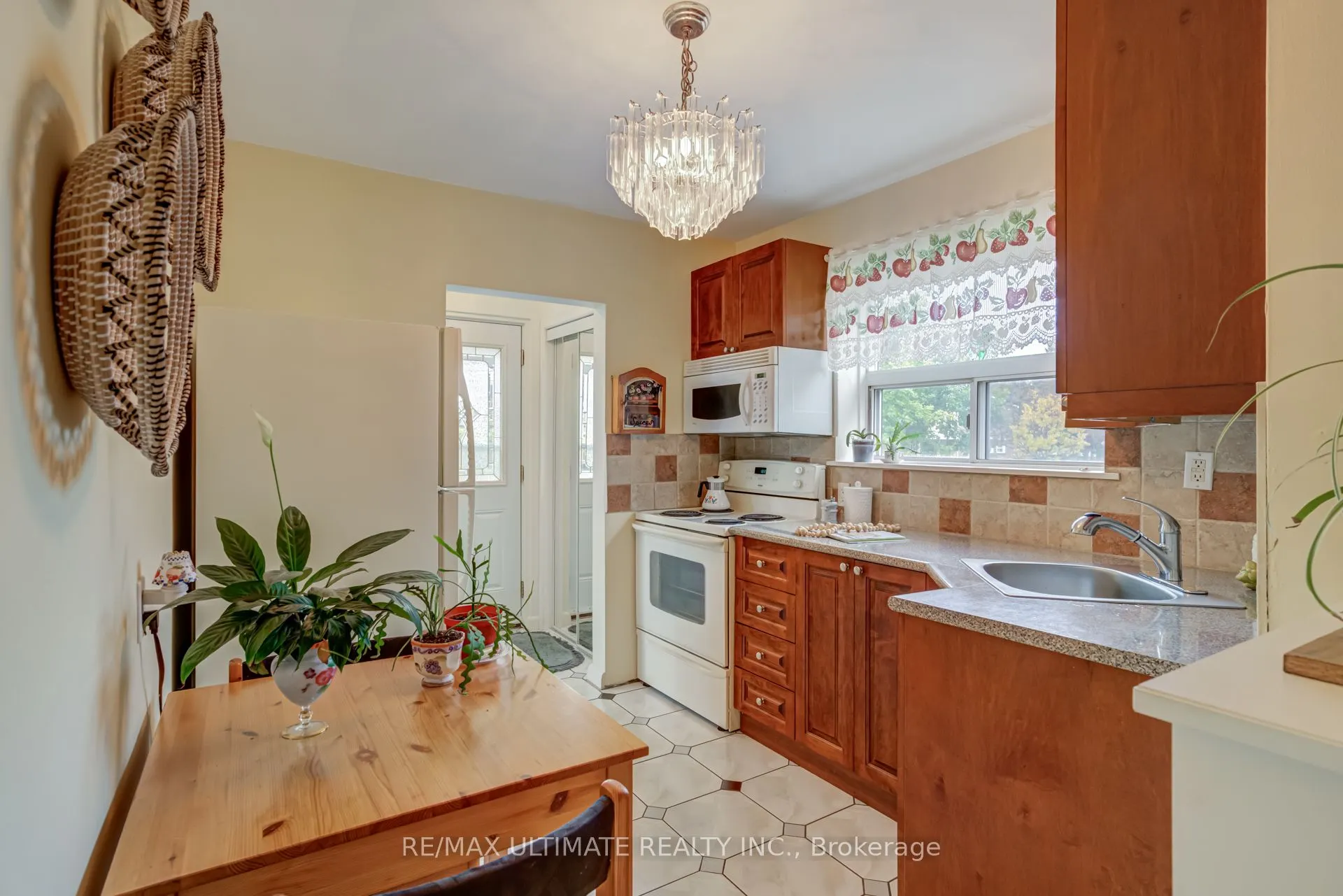 29 Clapperton Avenue