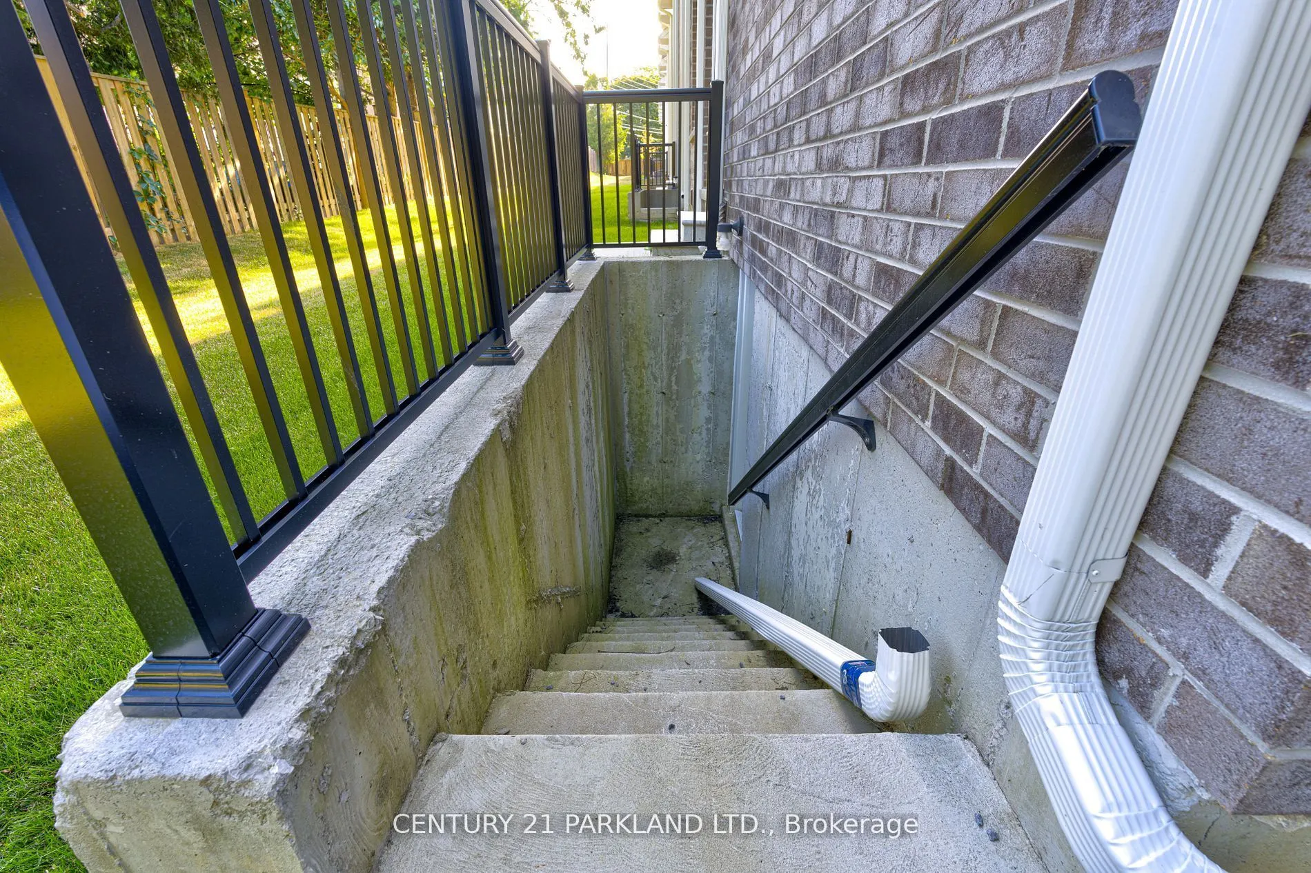 1741 Fairport Road, #POTL #7