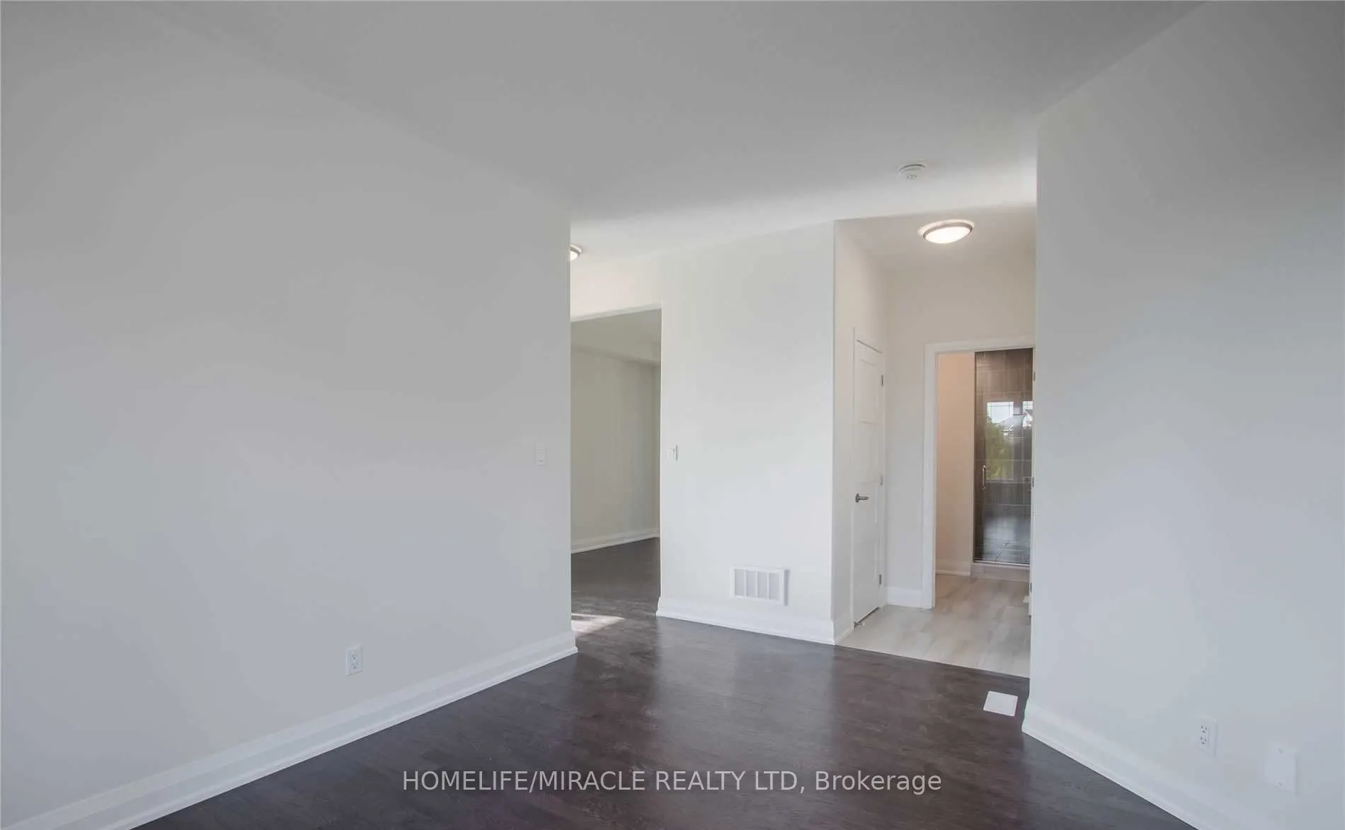 530 Askew Court, #Upper