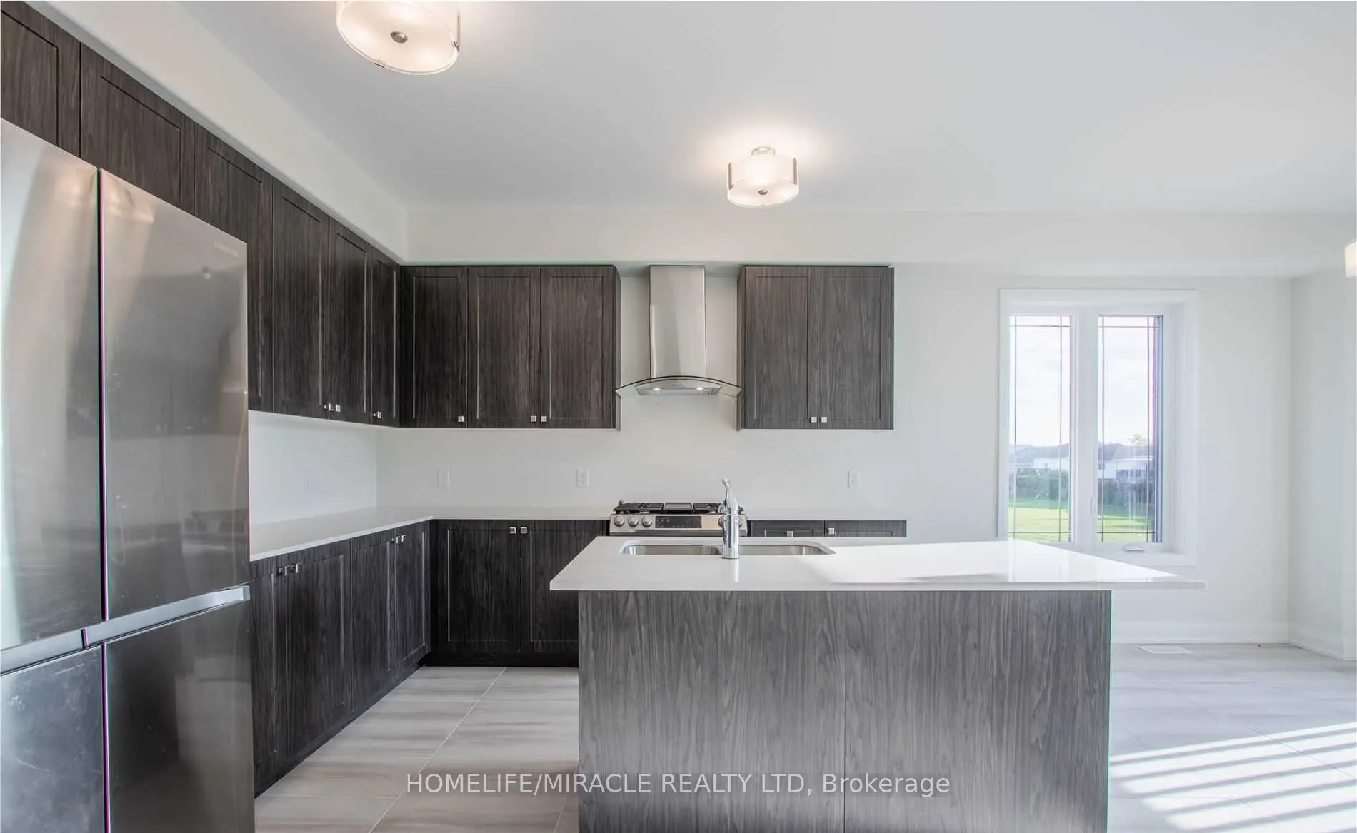 530 Askew Court, #Upper