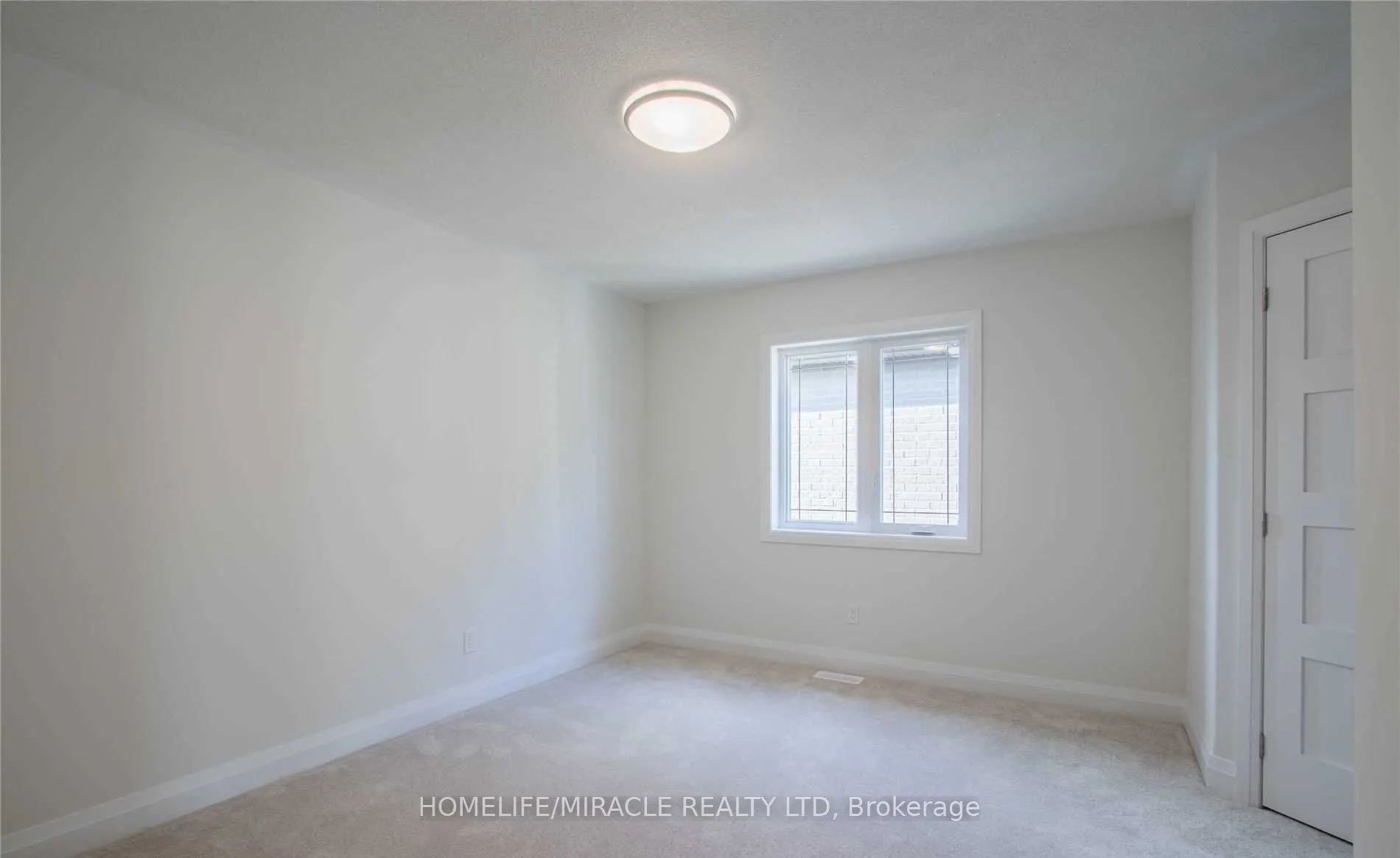 530 Askew Court, #Upper