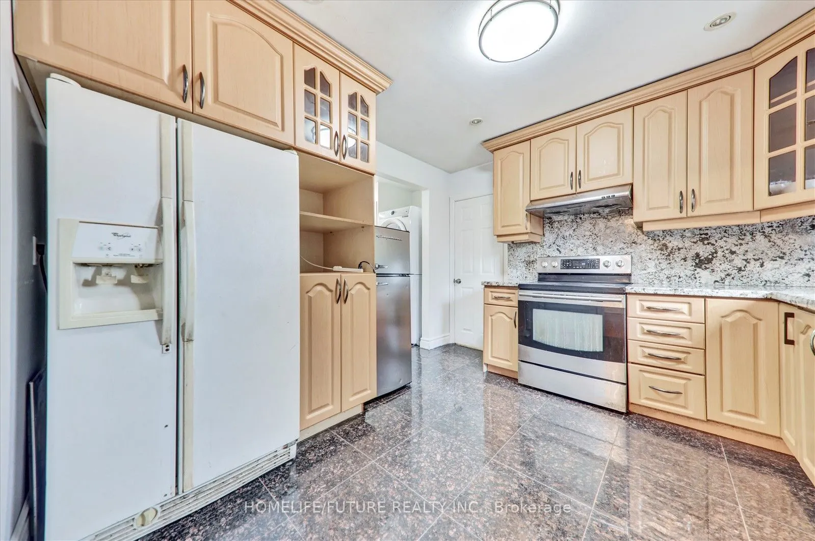 97 Dunsfold Drive, #main & 2nd