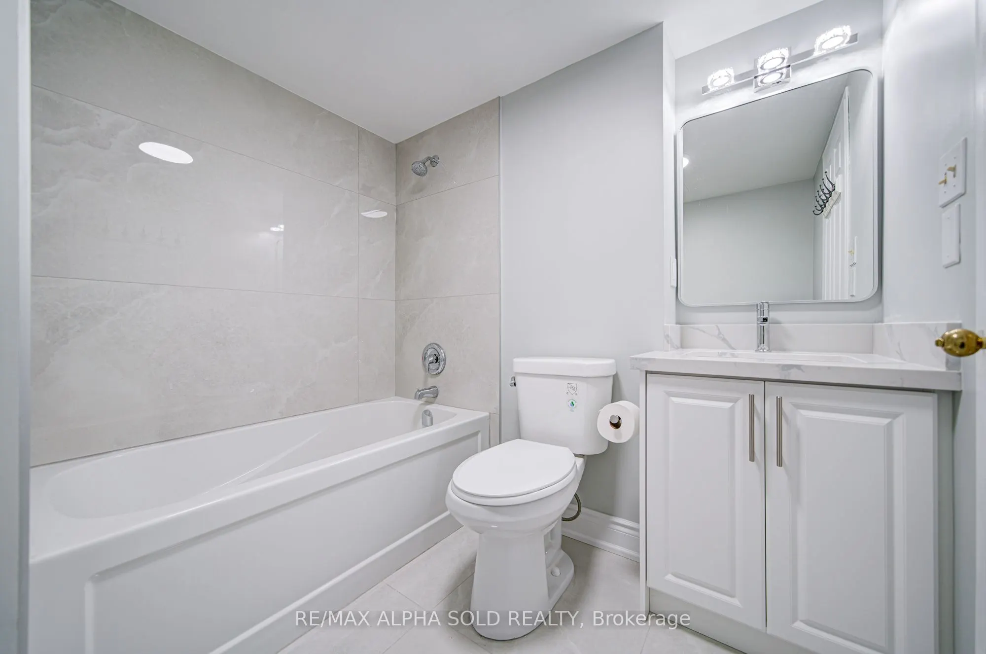 30 Thunder Grove, #1406