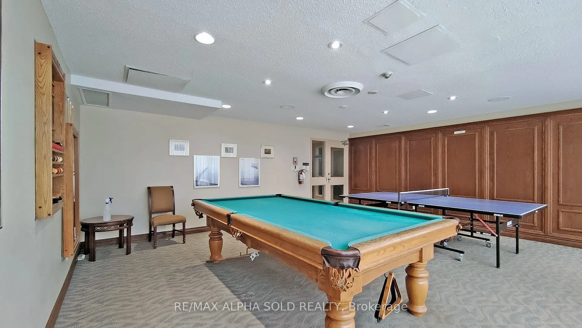 30 Thunder Grove, #1406