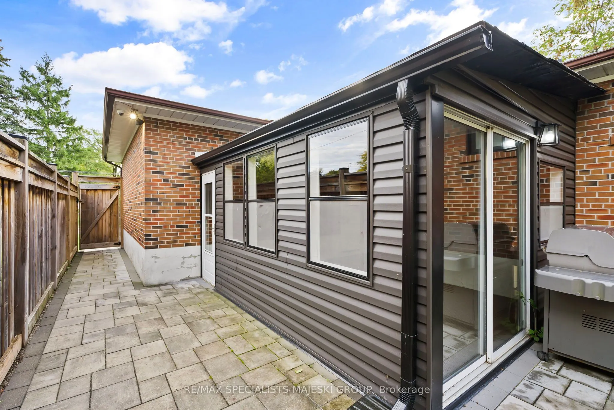 8 Brumwell Street