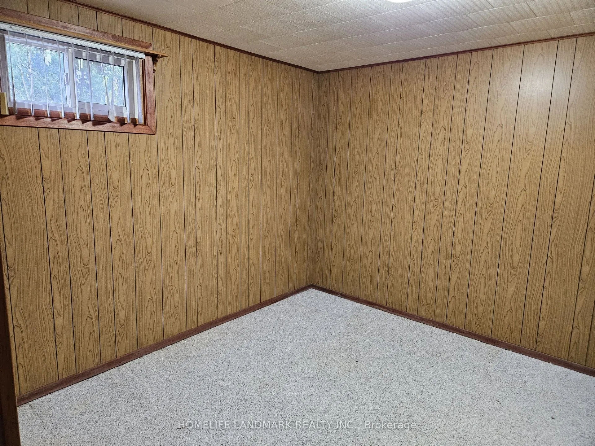 147 Fitzgibbon Avenue, #(Bsmt.)