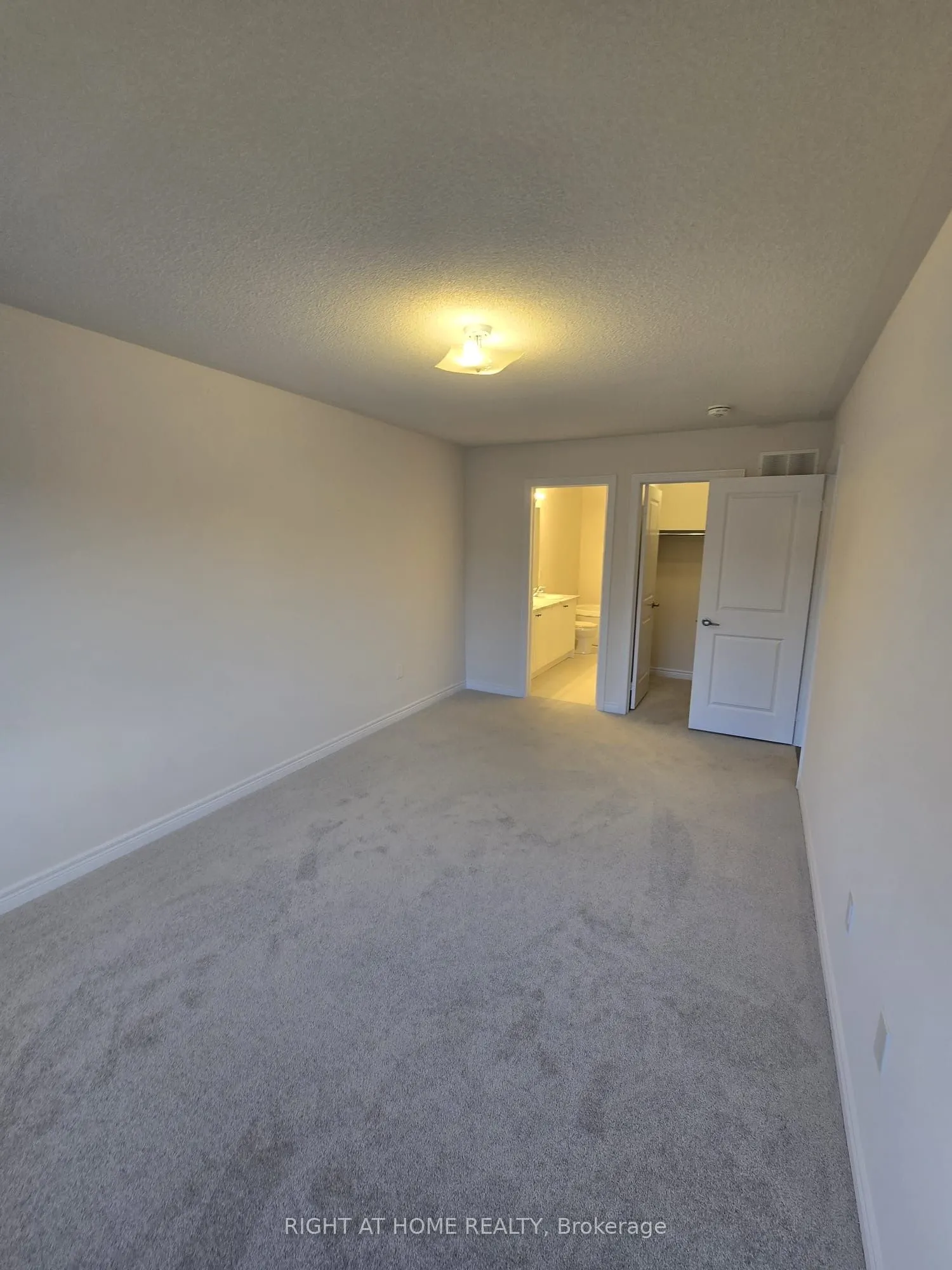 2025 Horace Duncan Crescent
