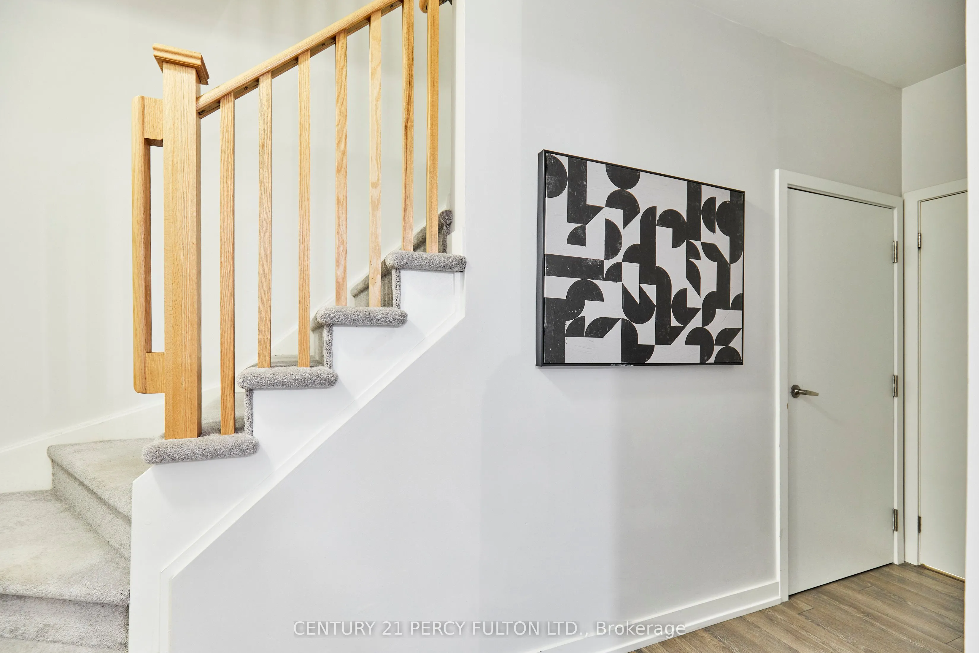 1555 Kingston Road, #114