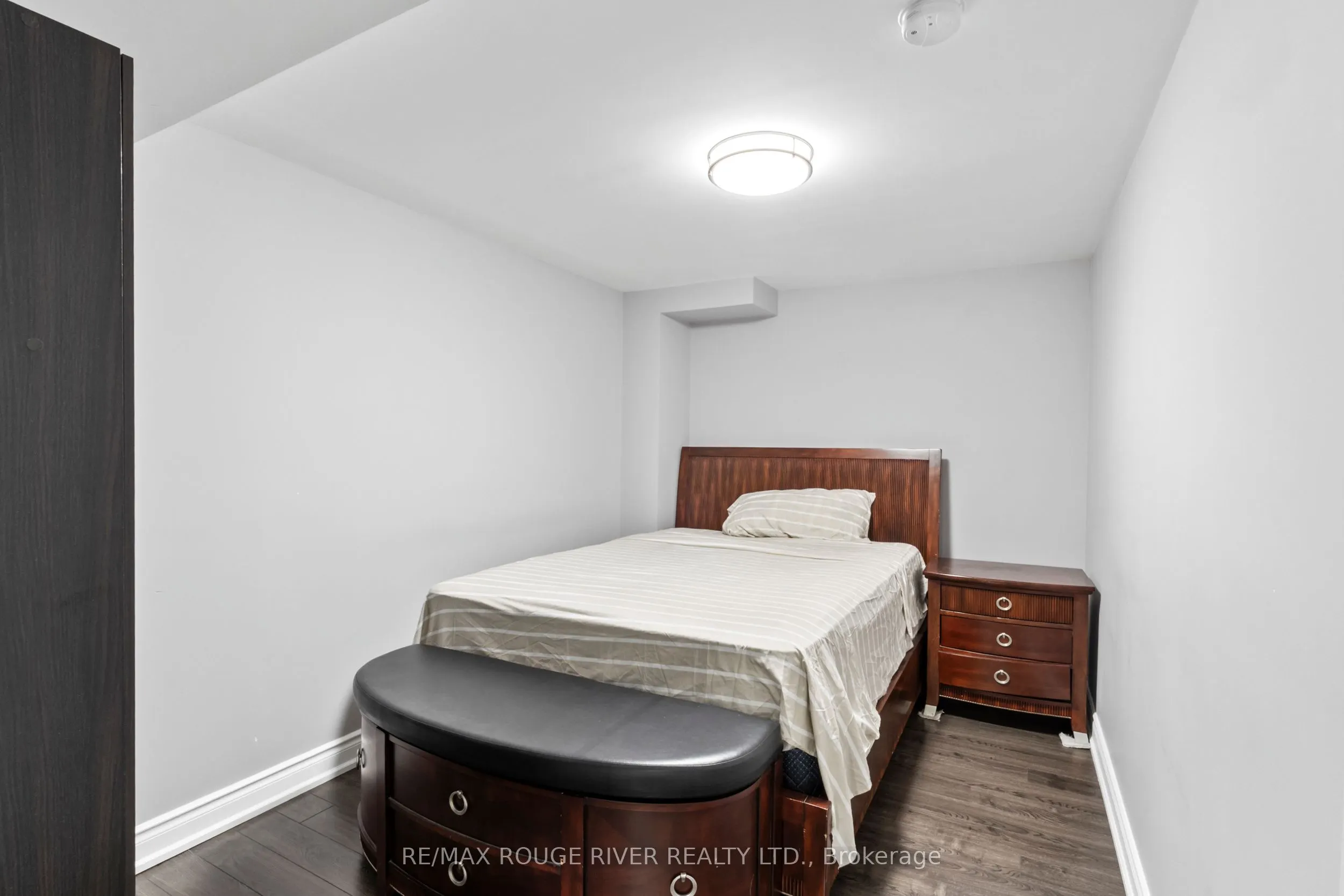 32 Beer Crescent