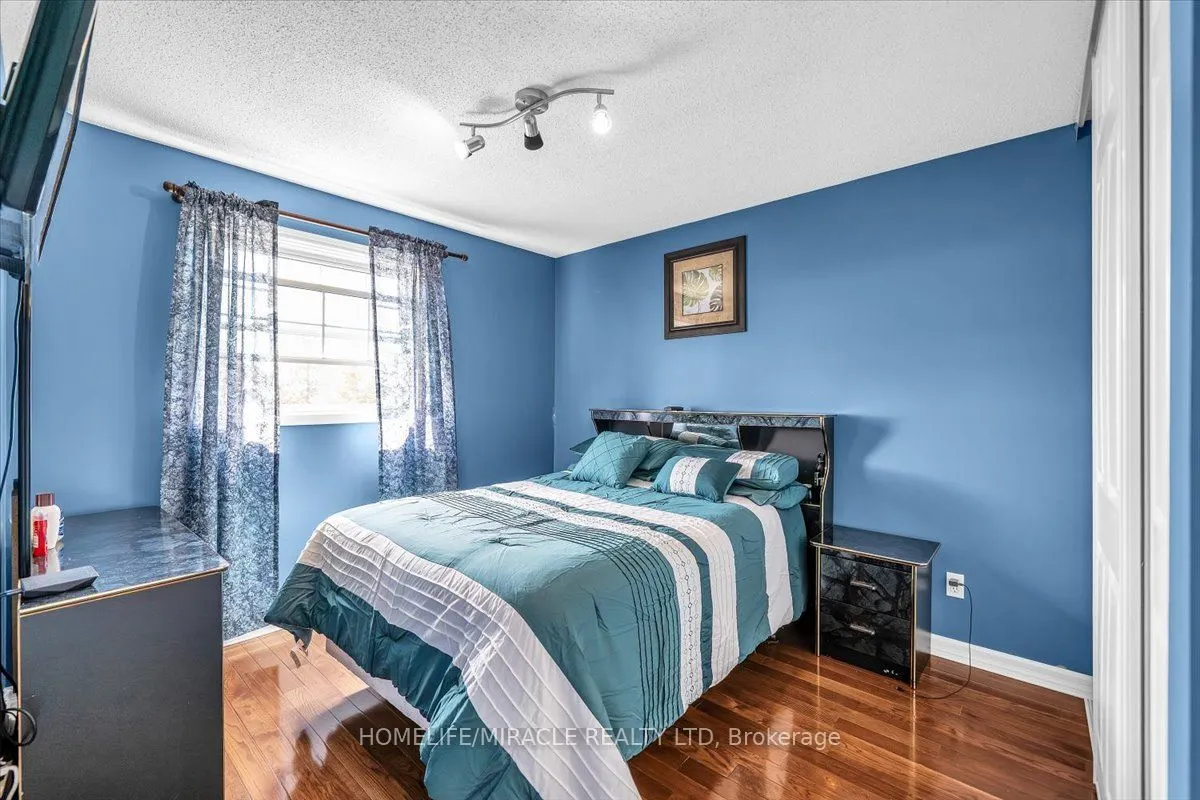 56 Fairmeadow Place
