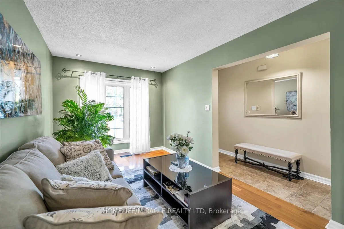 56 Fairmeadow Place