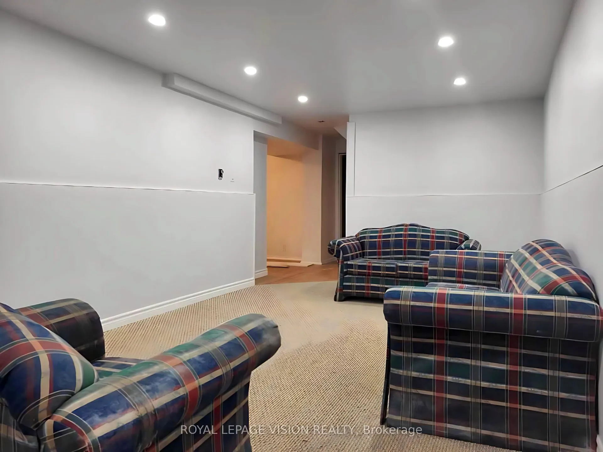 696 Victory Drive, #BSMT