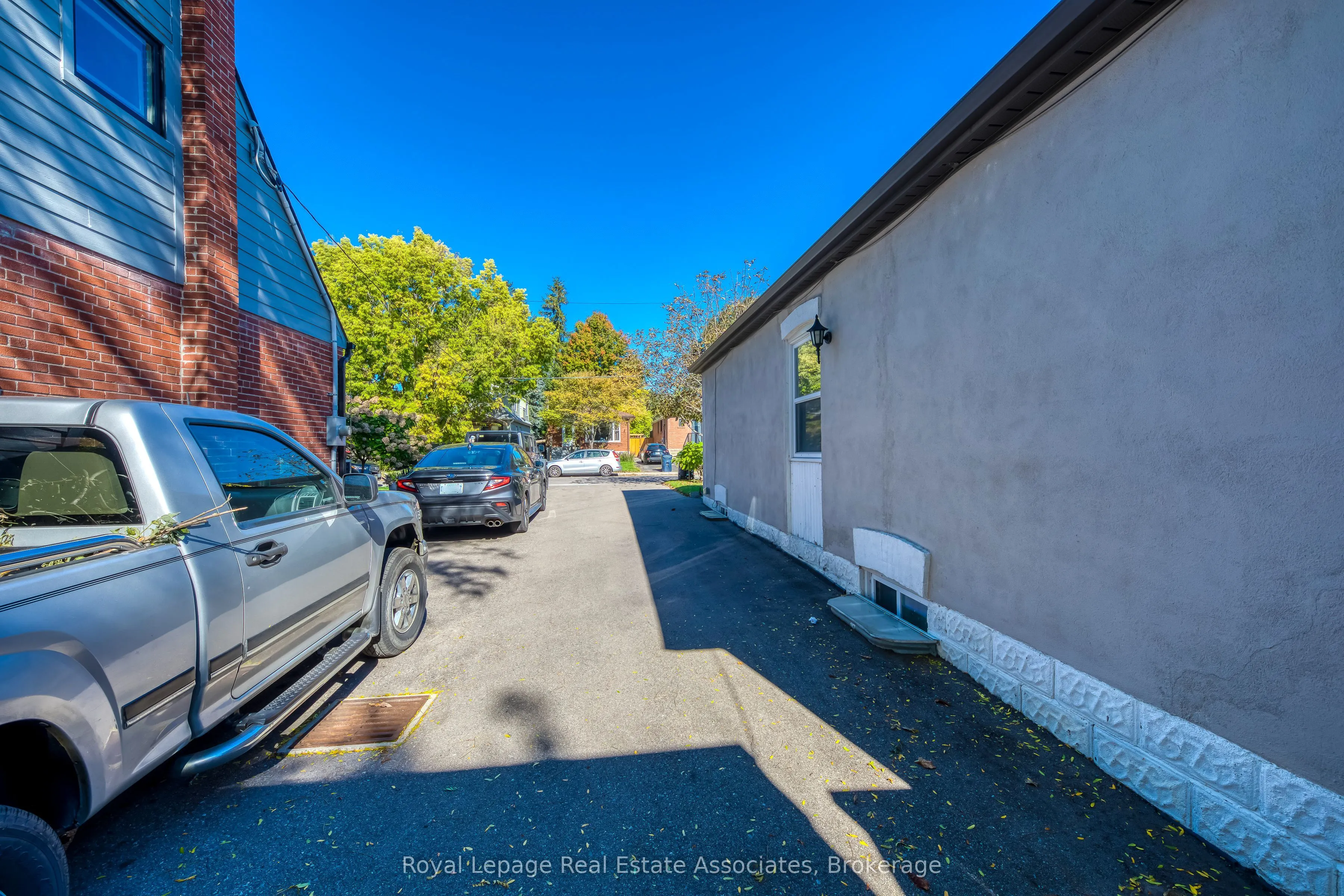 21 Brenton Street