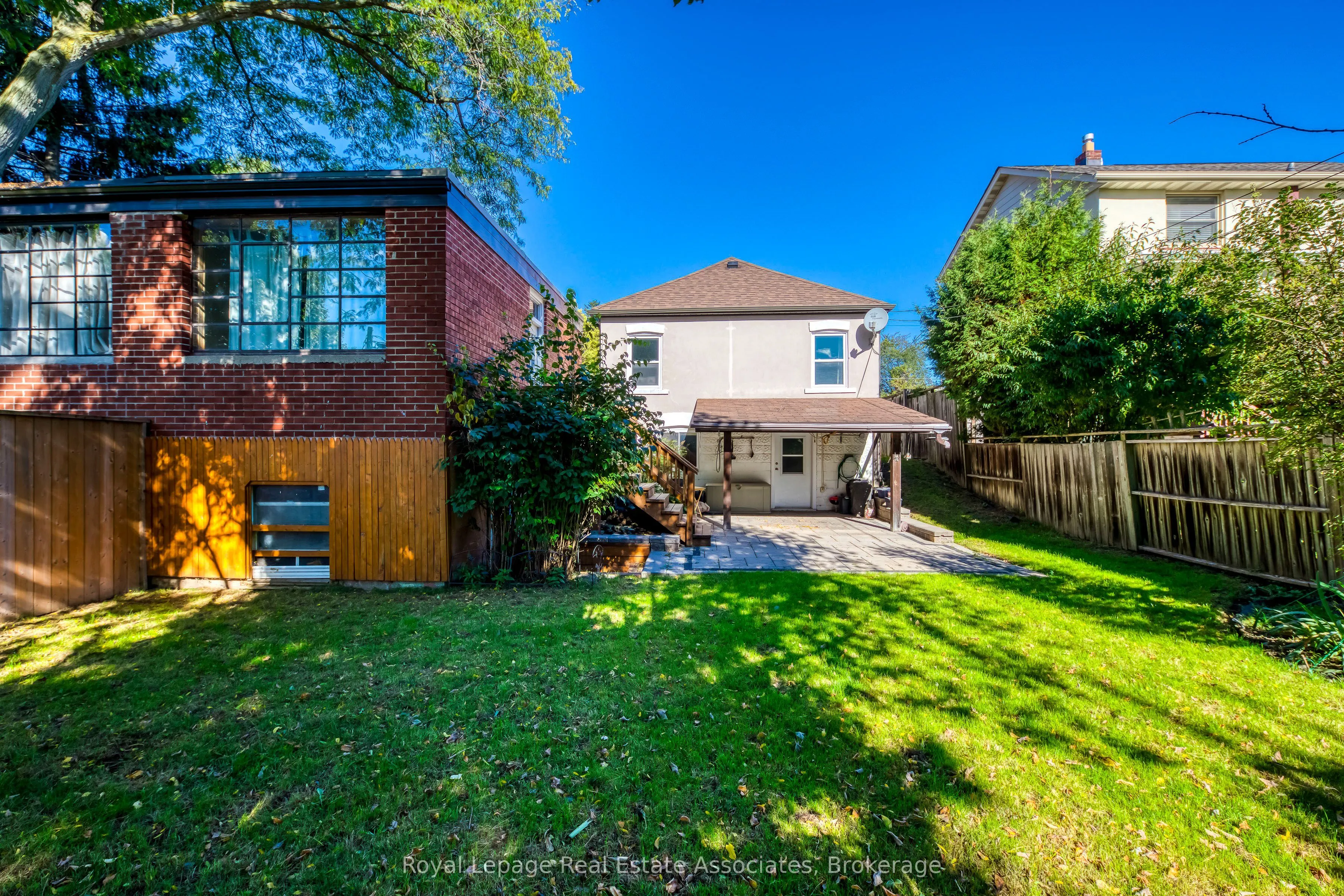 21 Brenton Street