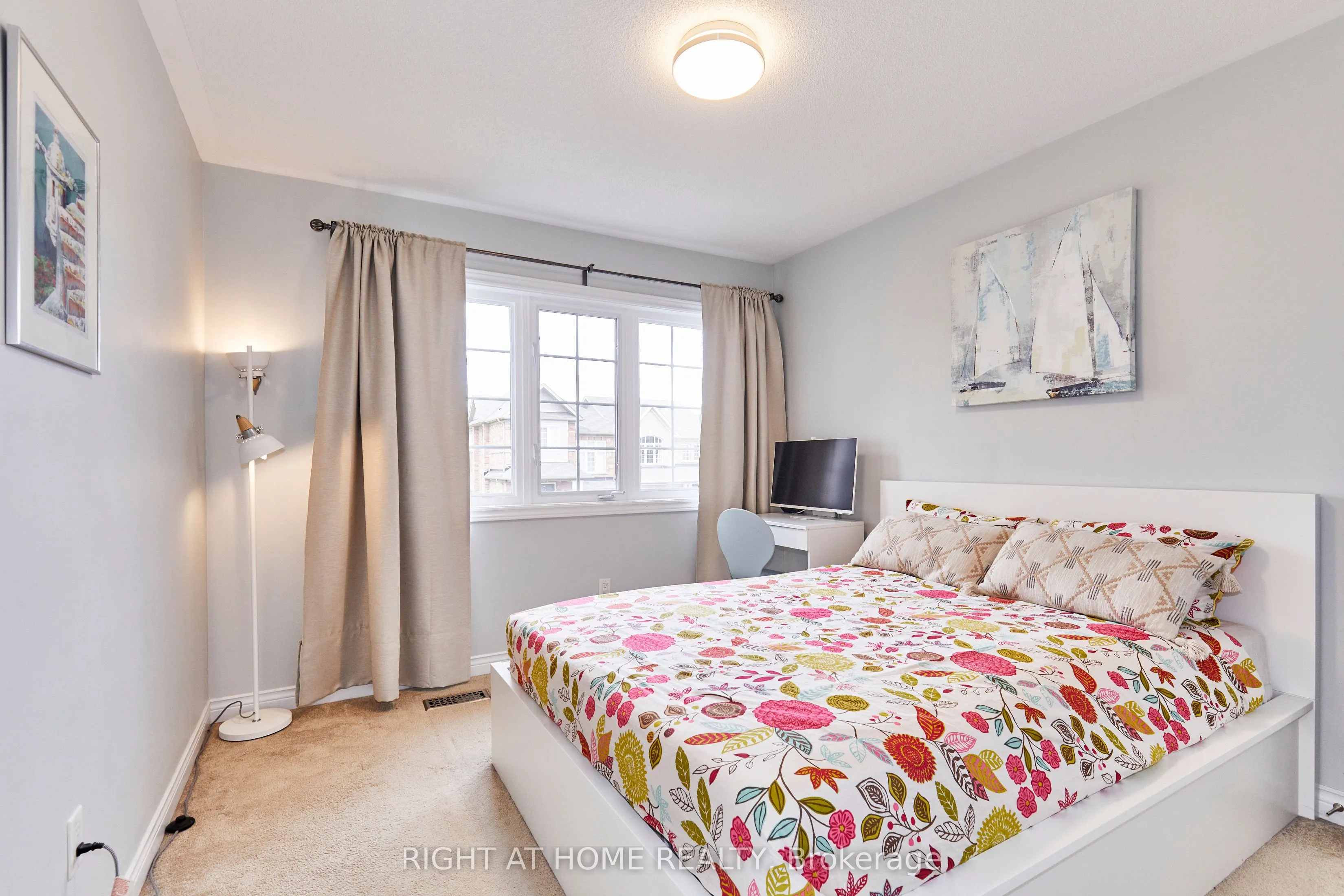 71 Keith-Wright Crescent