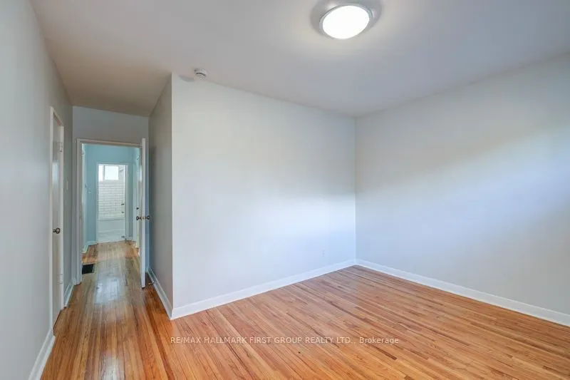1000 Wardman Crescent