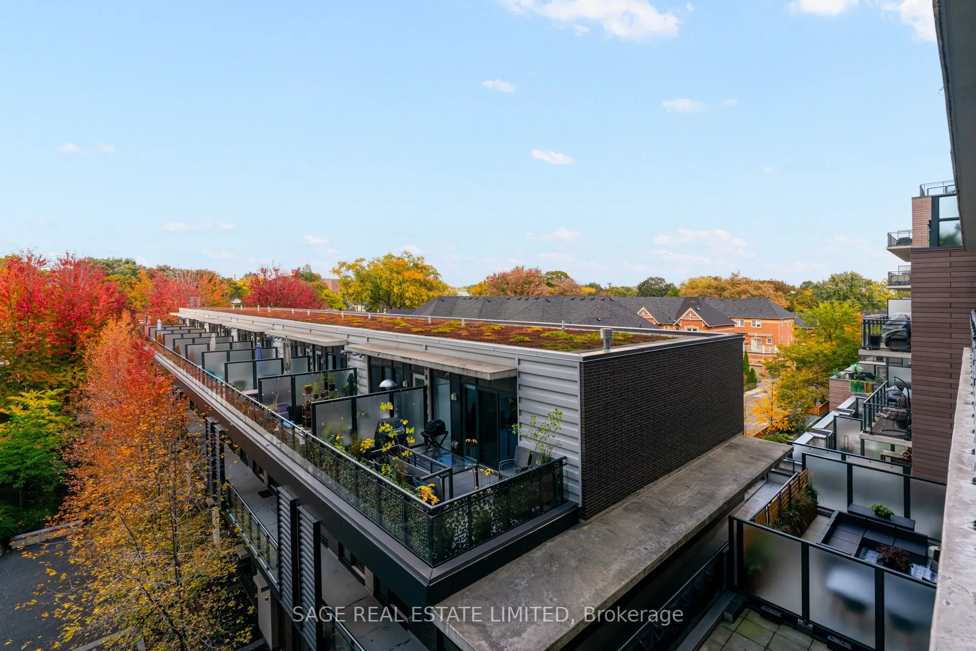 1190 Dundas Street E, #504