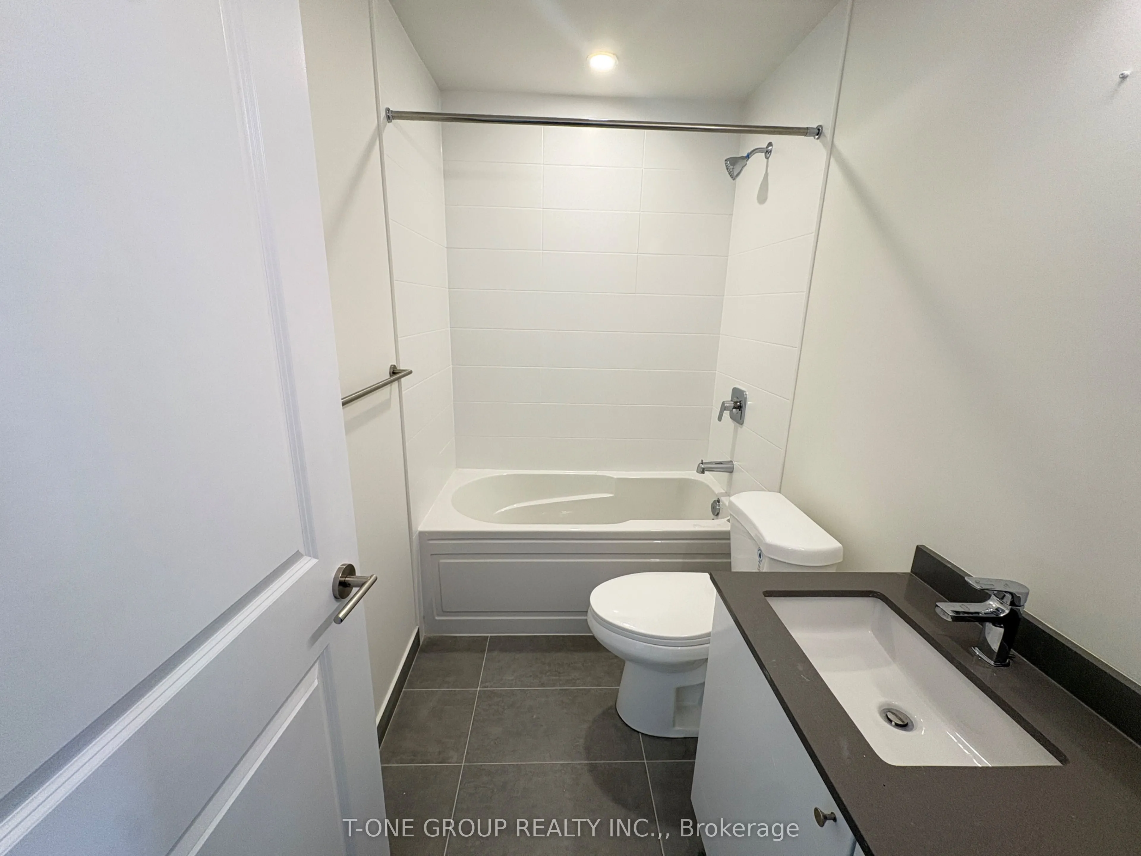 3270 SHEPPARD Avenue E, #2021