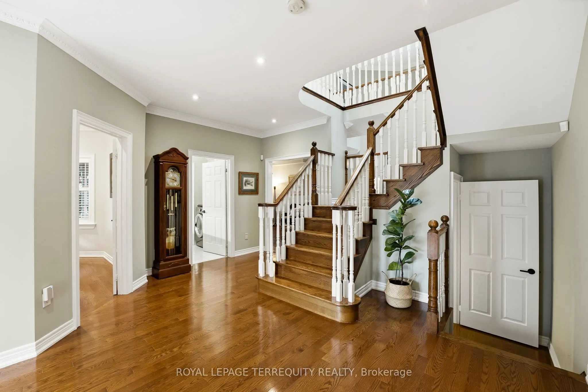 134 Cassels Road E