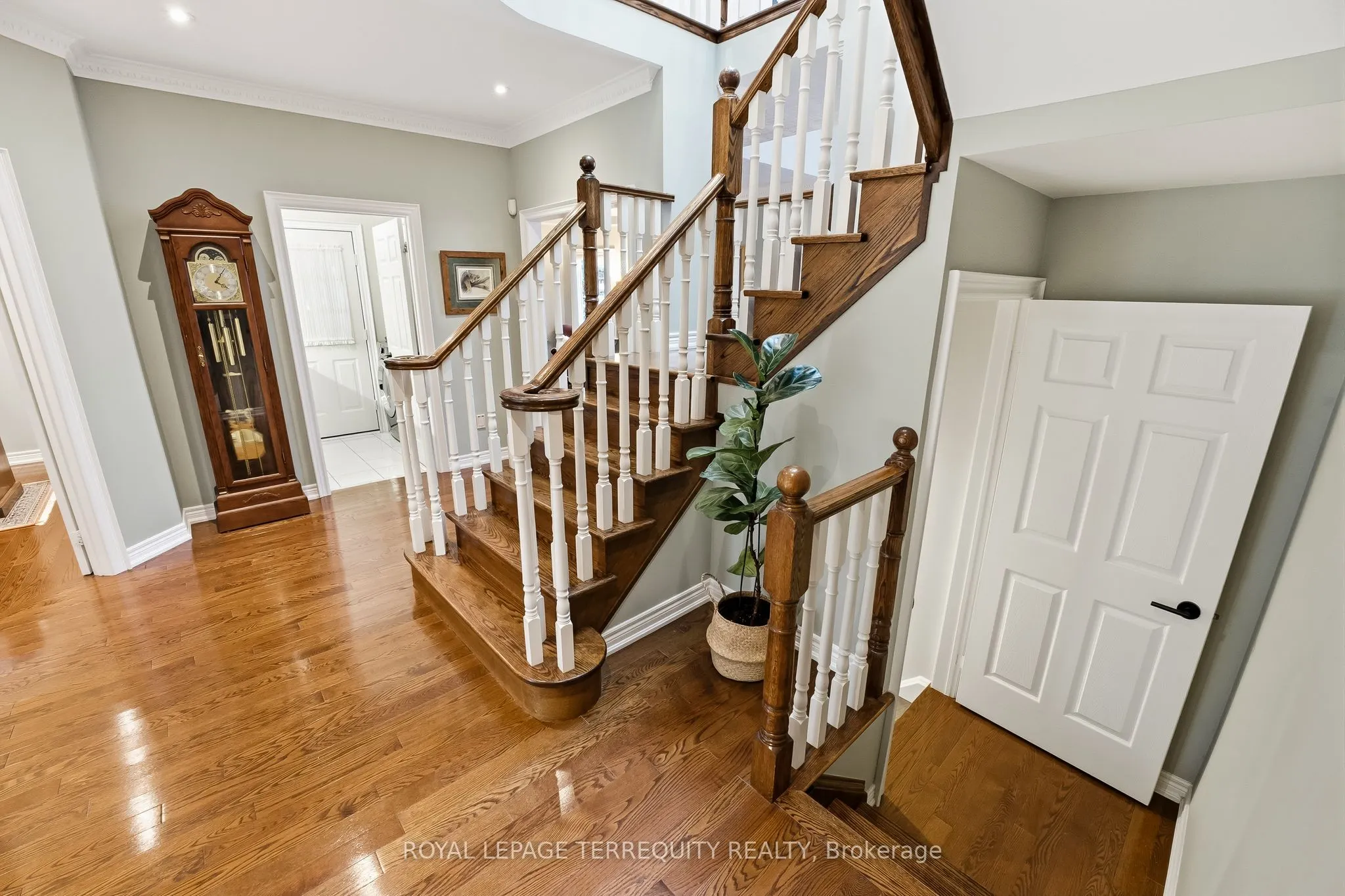 134 Cassels Road E