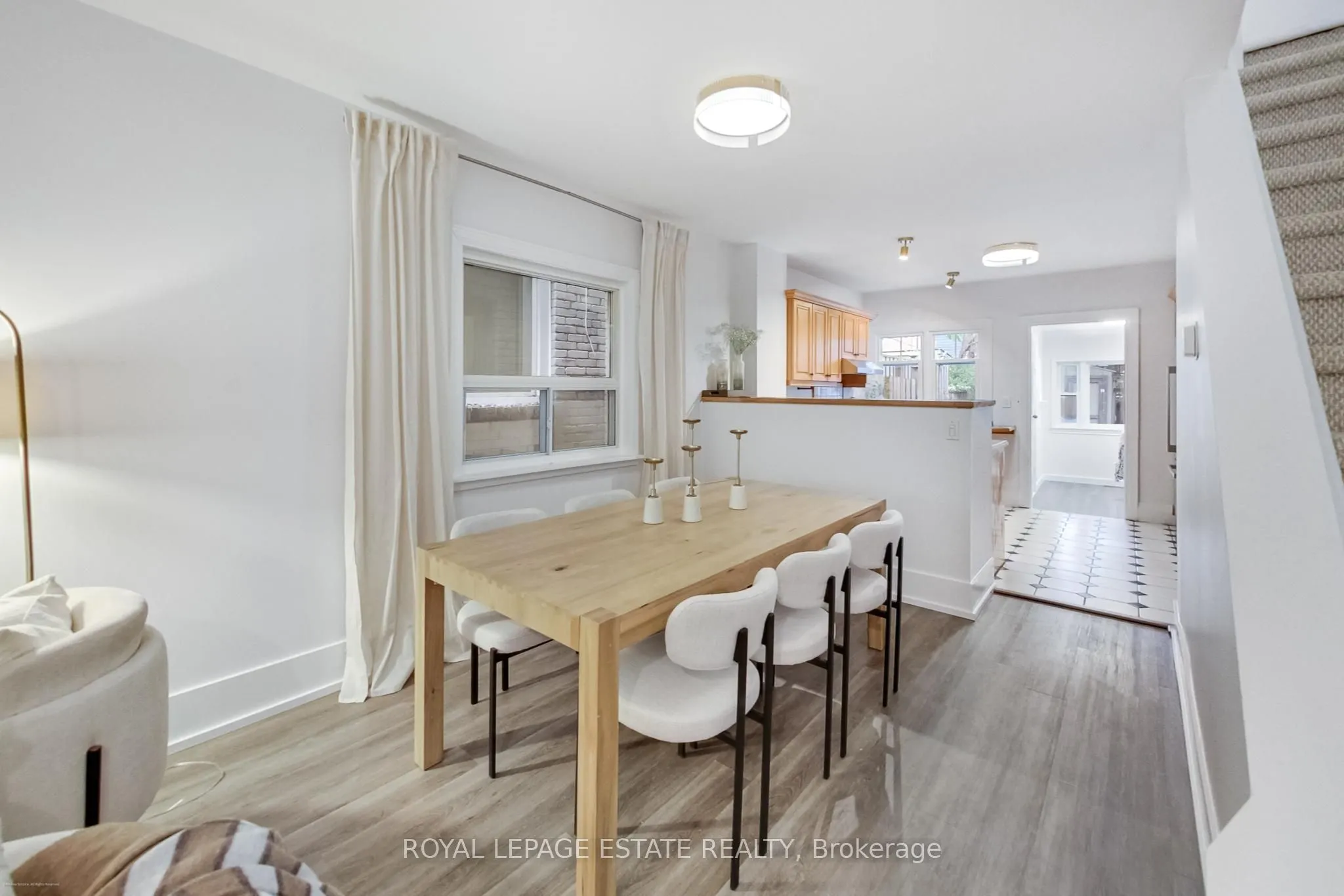 83 Bastedo Avenue