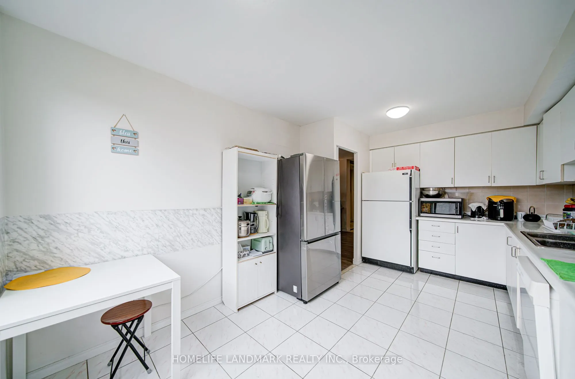 1 Reidmount Avenue, #303
