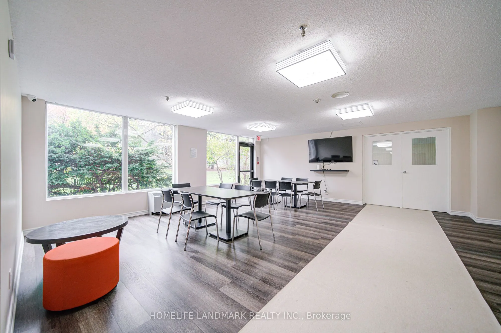 1 Reidmount Avenue, #303