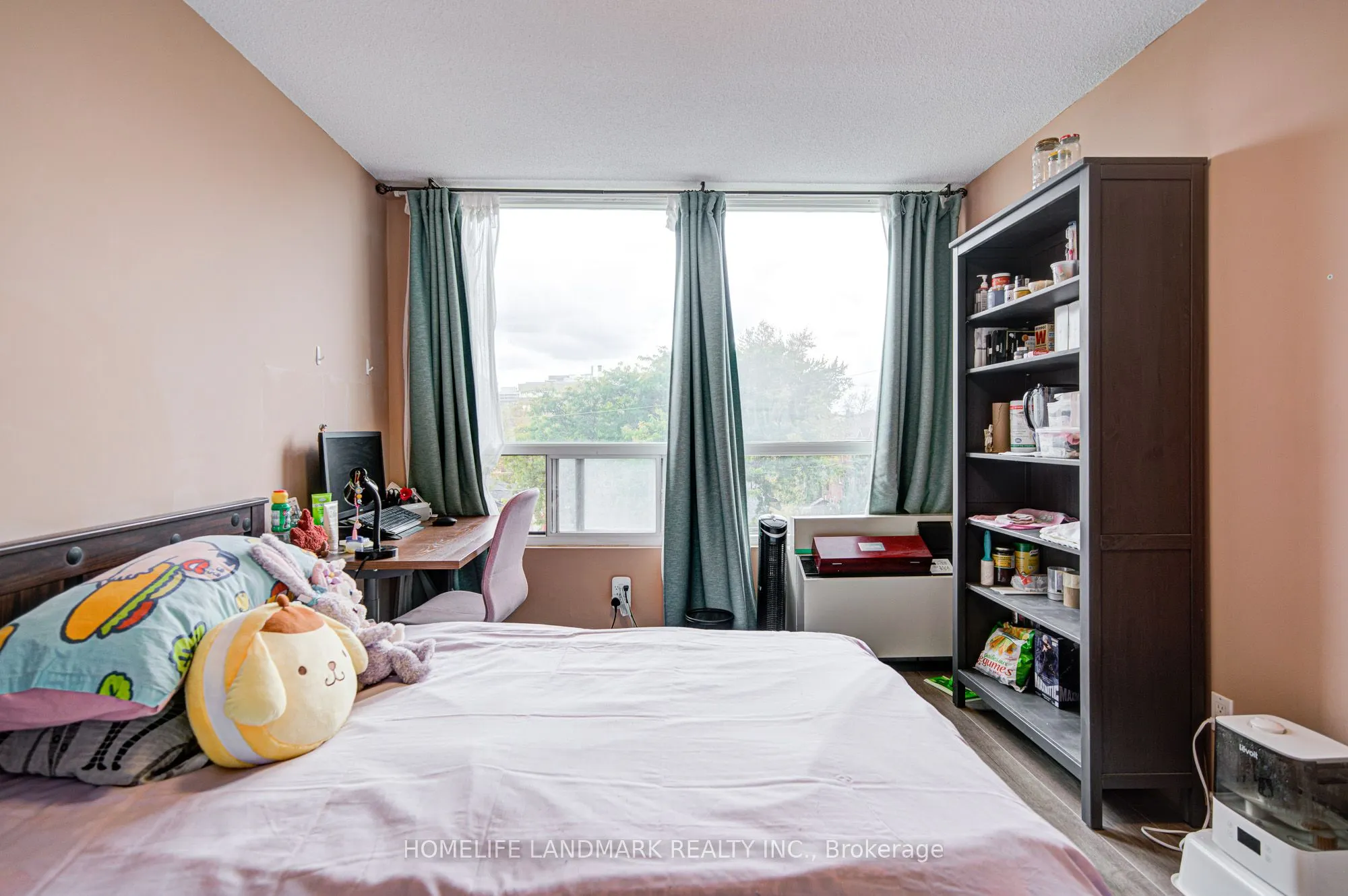 1 Reidmount Avenue, #303