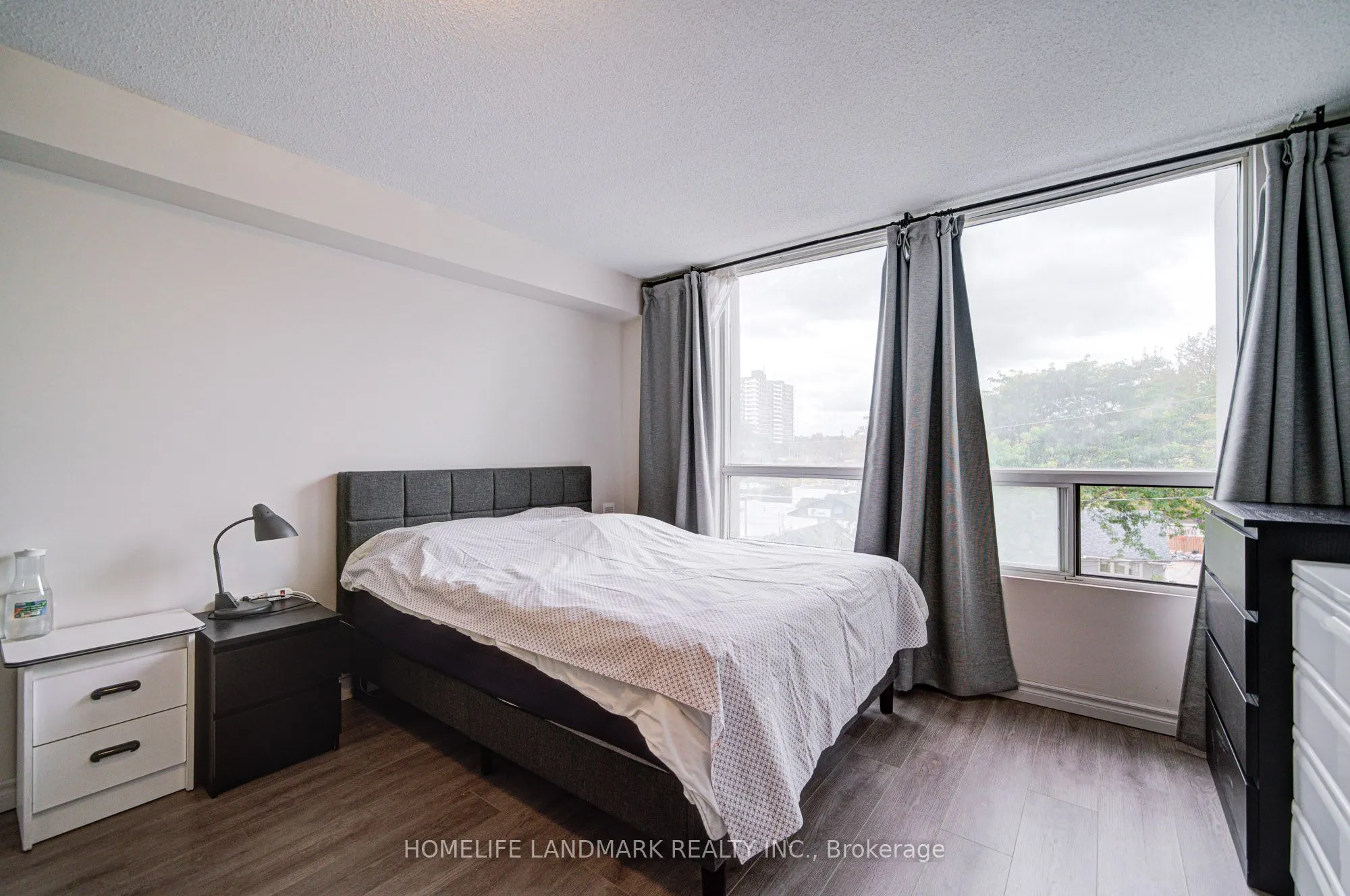 1 Reidmount Avenue, #303