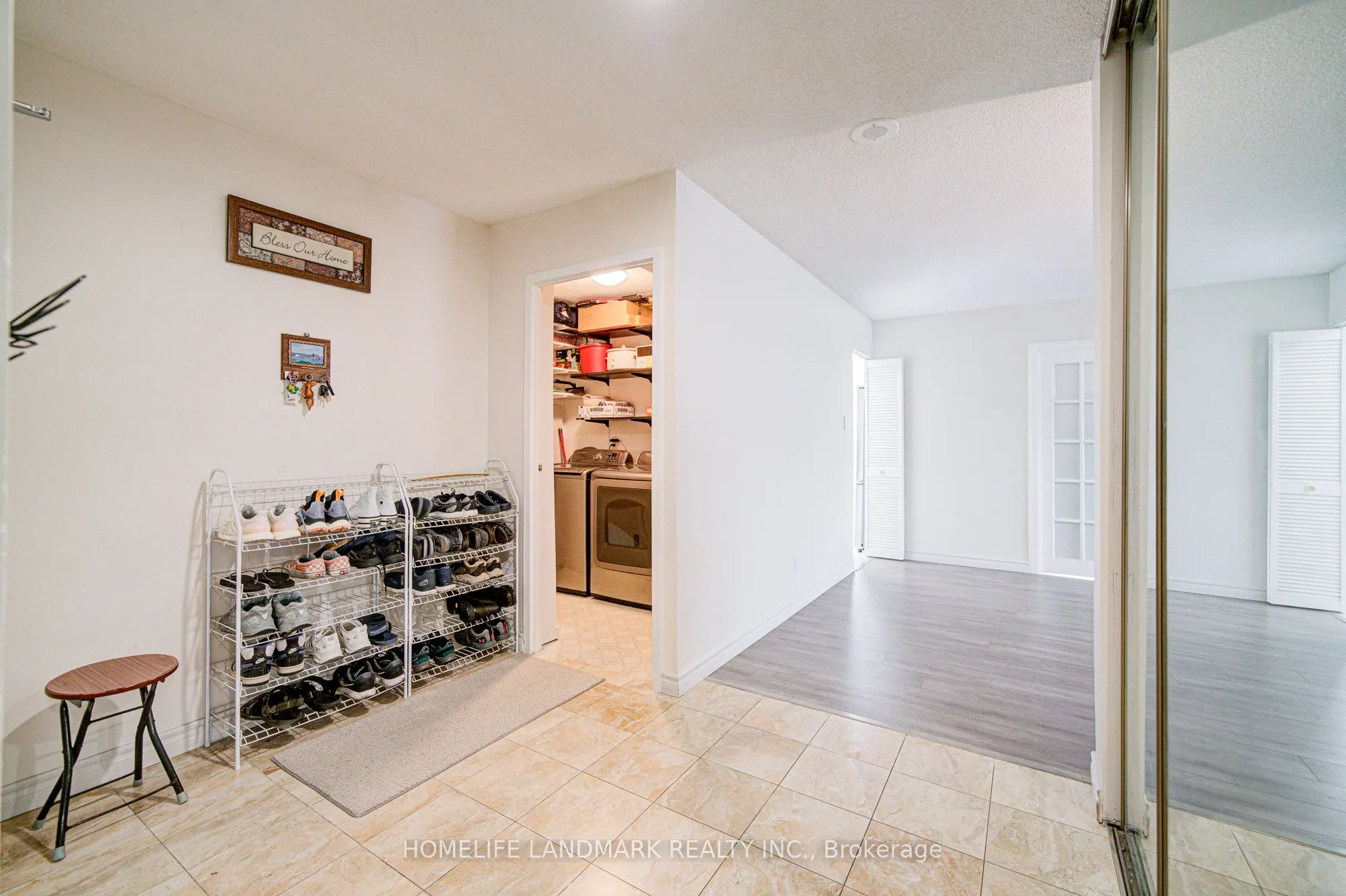 1 Reidmount Avenue, #303