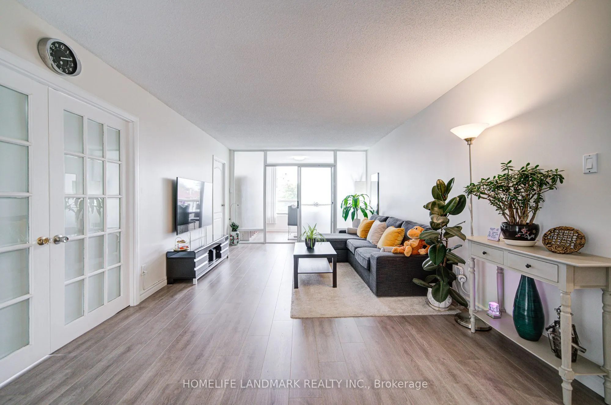 1 Reidmount Avenue, #303